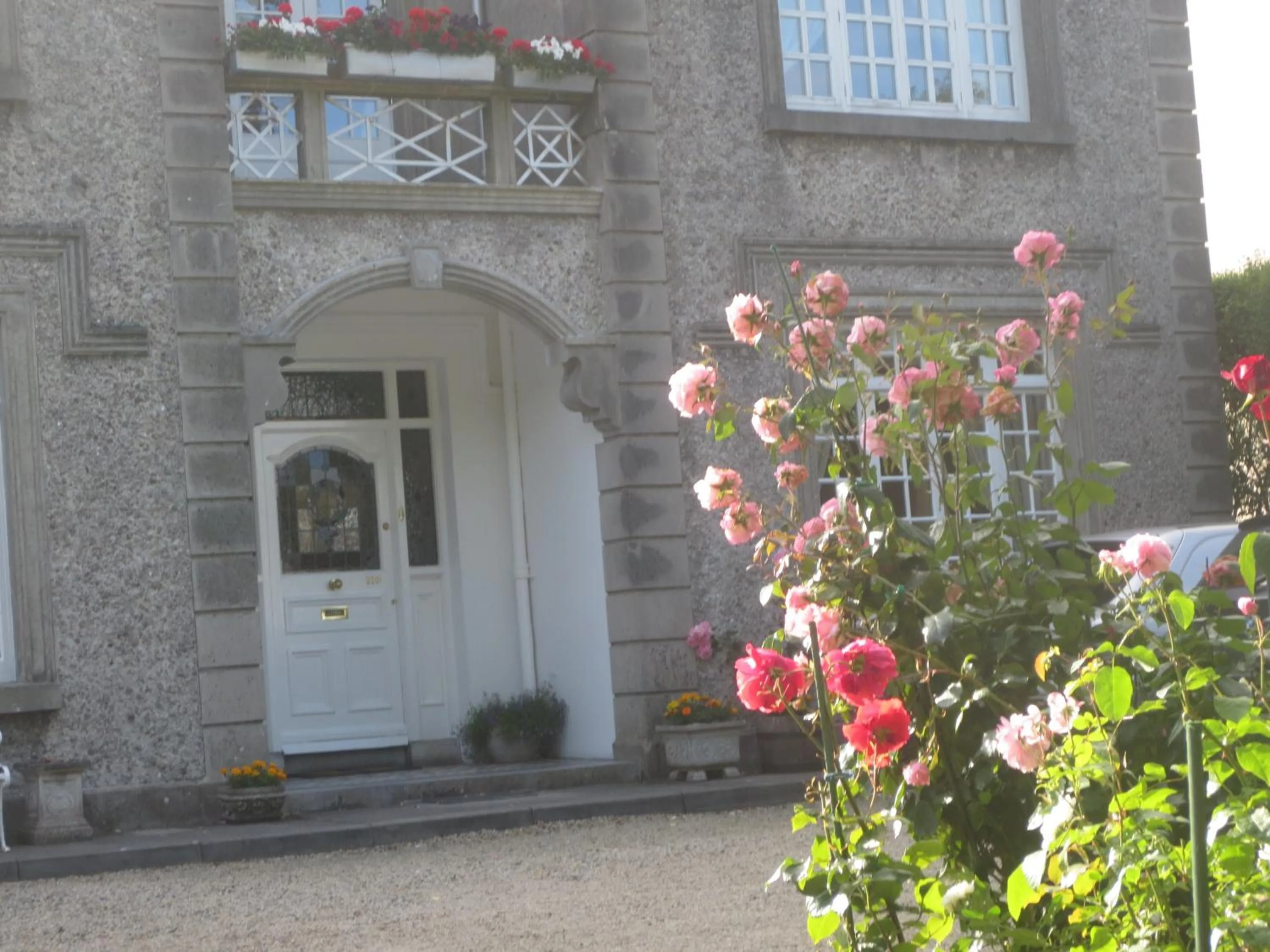 Facade/entrance in St Judes B&B