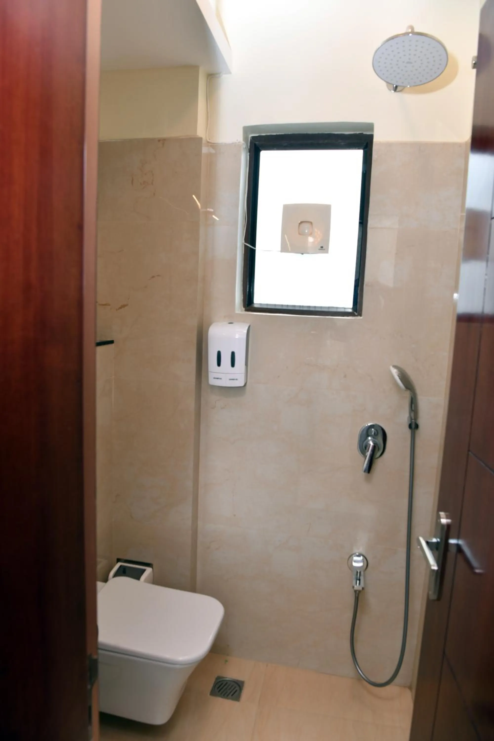 Bathroom in Mertiya Residency