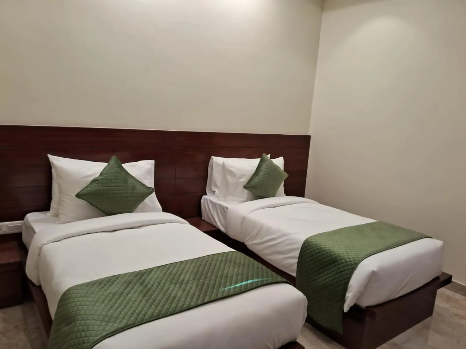 Bed in Mertiya Residency