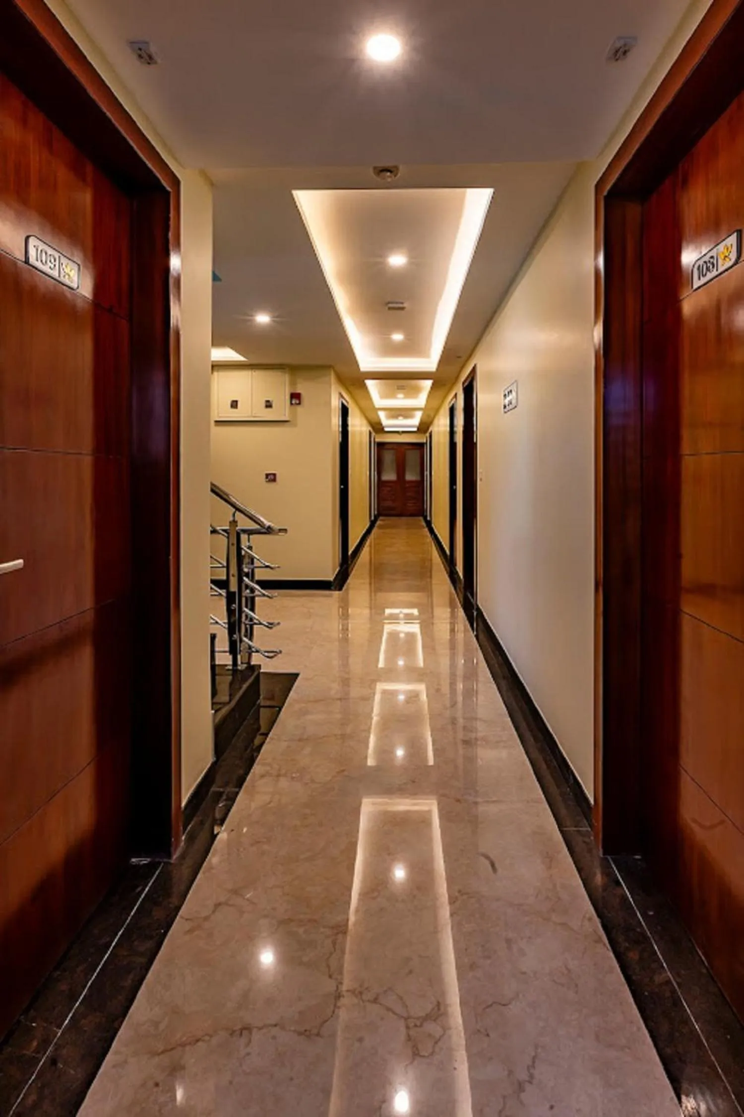Lobby or reception in Mertiya Residency