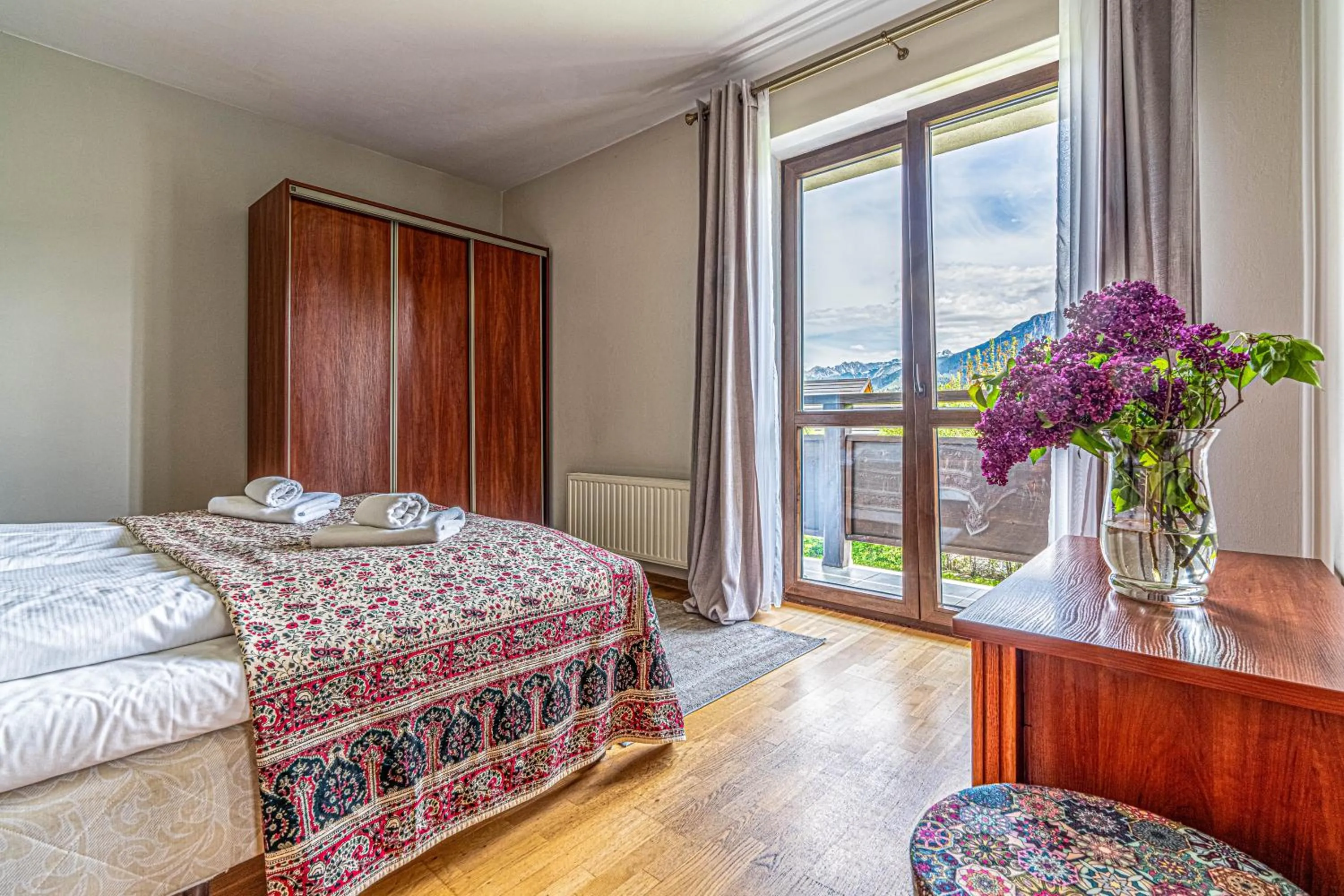 Bed in Willa Serafin-basen, sauny i jacuzzi w Willa Baciarka dodatkowo płatne