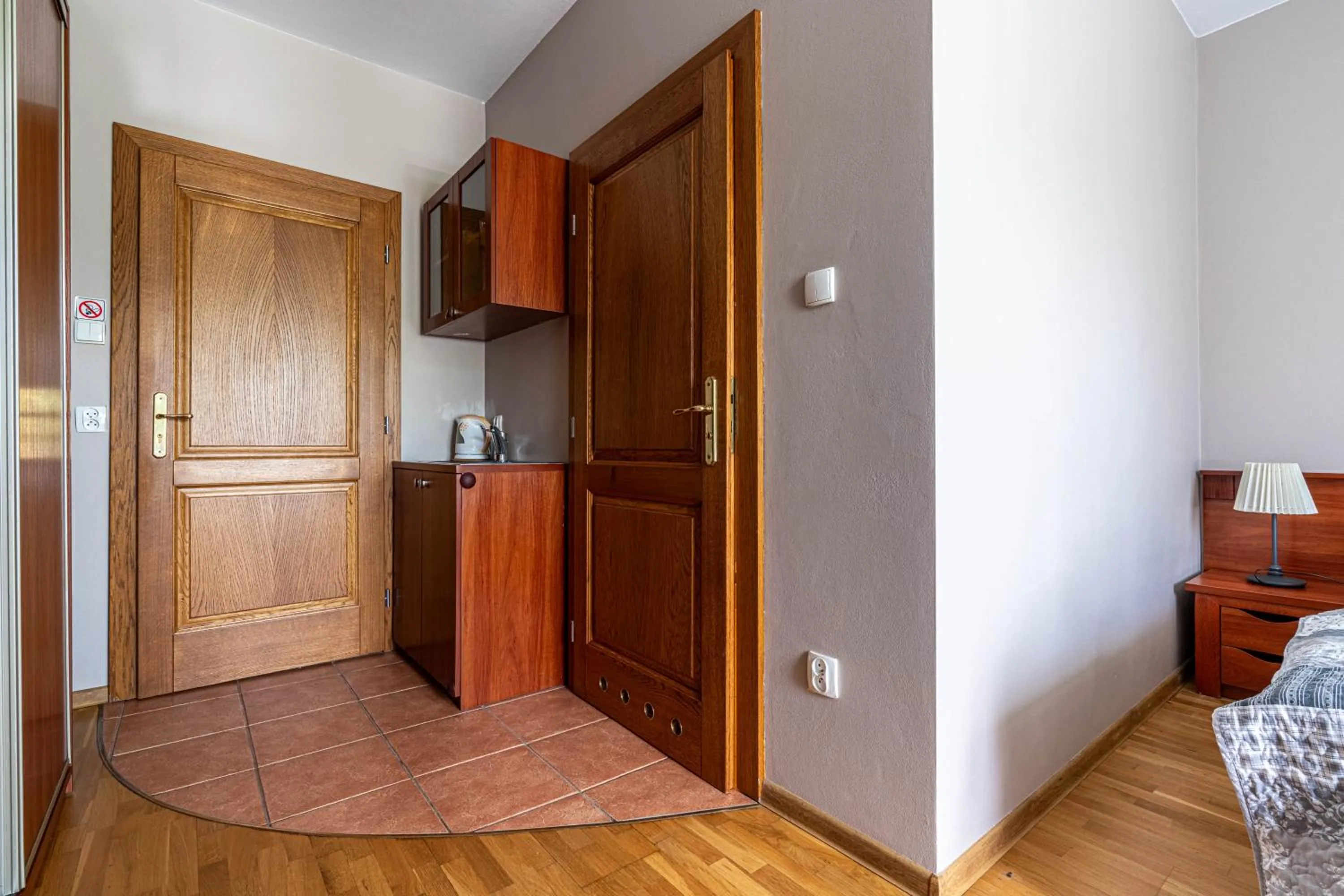 Kitchen or kitchenette in Willa Serafin-basen, sauny i jacuzzi w Willa Baciarka dodatkowo płatne