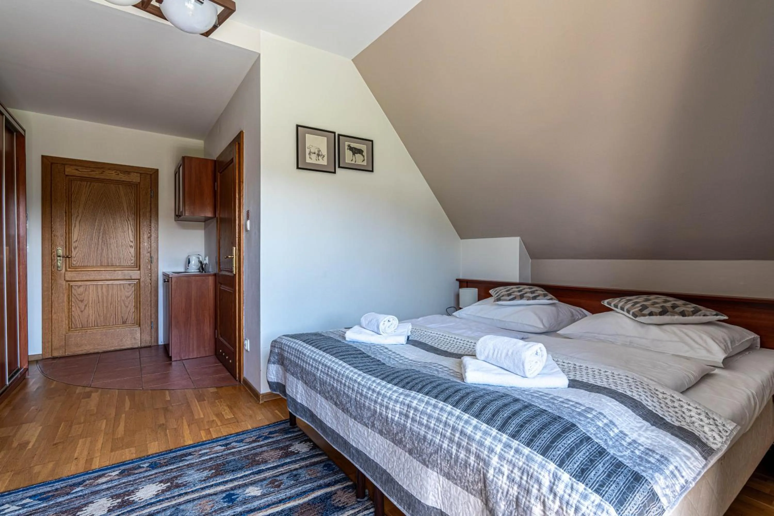 Bed in Willa Serafin-basen, sauny i jacuzzi w Willa Baciarka dodatkowo płatne