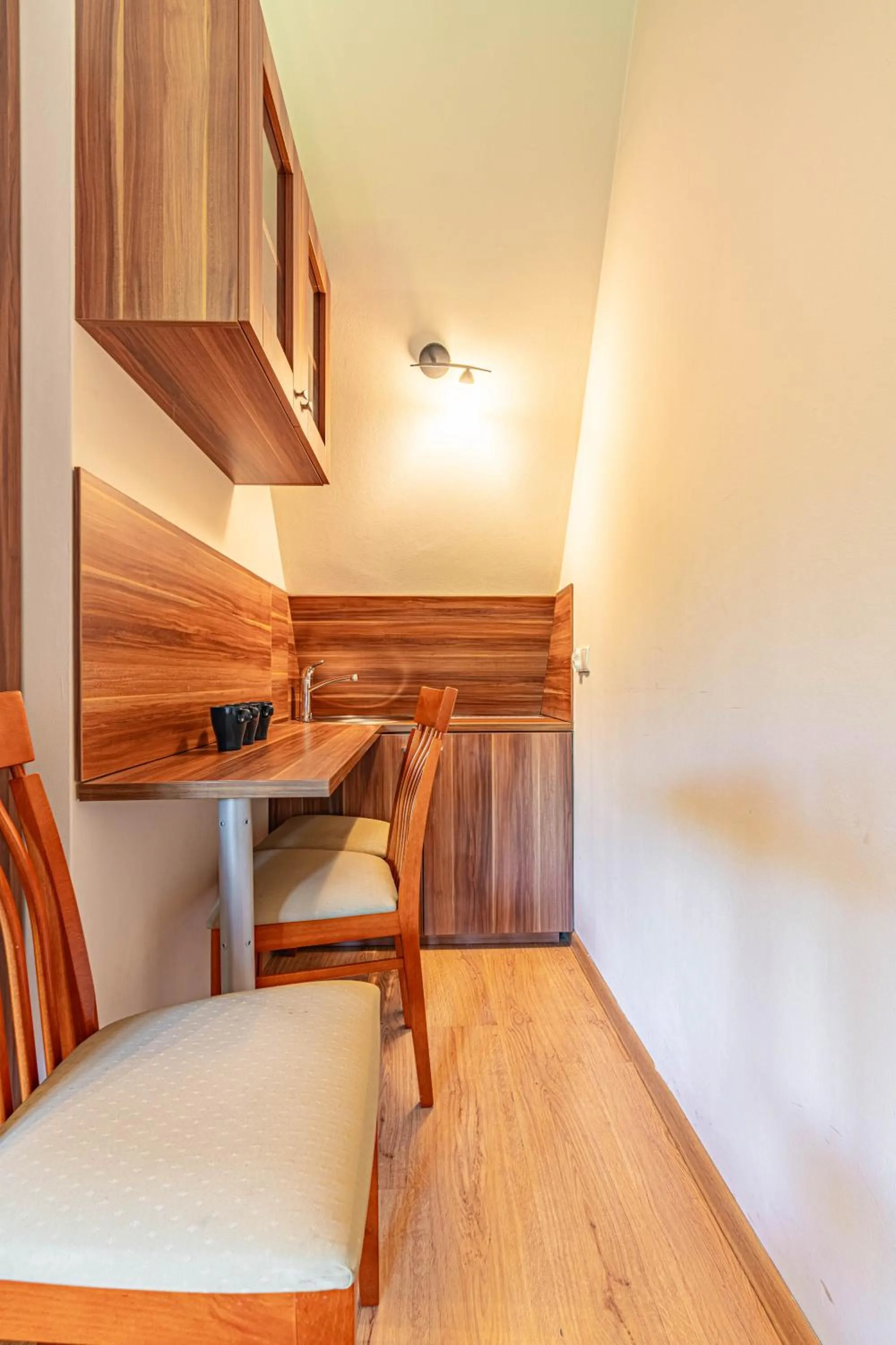 Kitchen or kitchenette in Willa Serafin-basen, sauny i jacuzzi w Willa Baciarka dodatkowo płatne