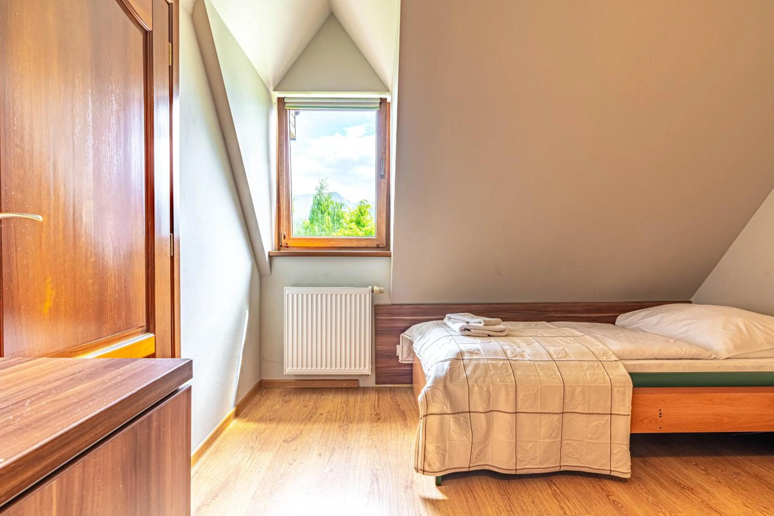 Bed in Willa Serafin-basen, sauny i jacuzzi w Willa Baciarka dodatkowo płatne