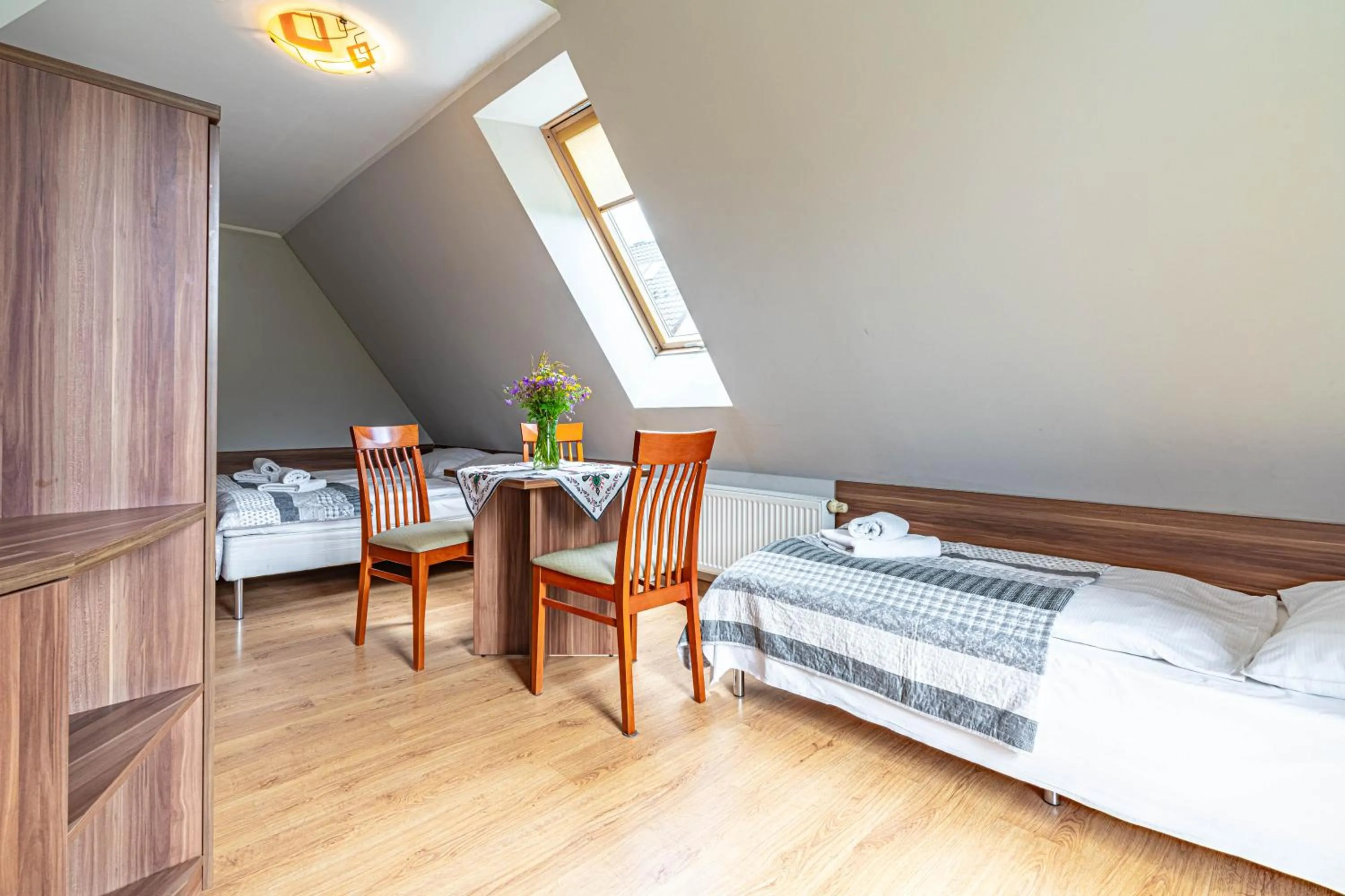 Bed in Willa Serafin-basen, sauny i jacuzzi w Willa Baciarka dodatkowo płatne