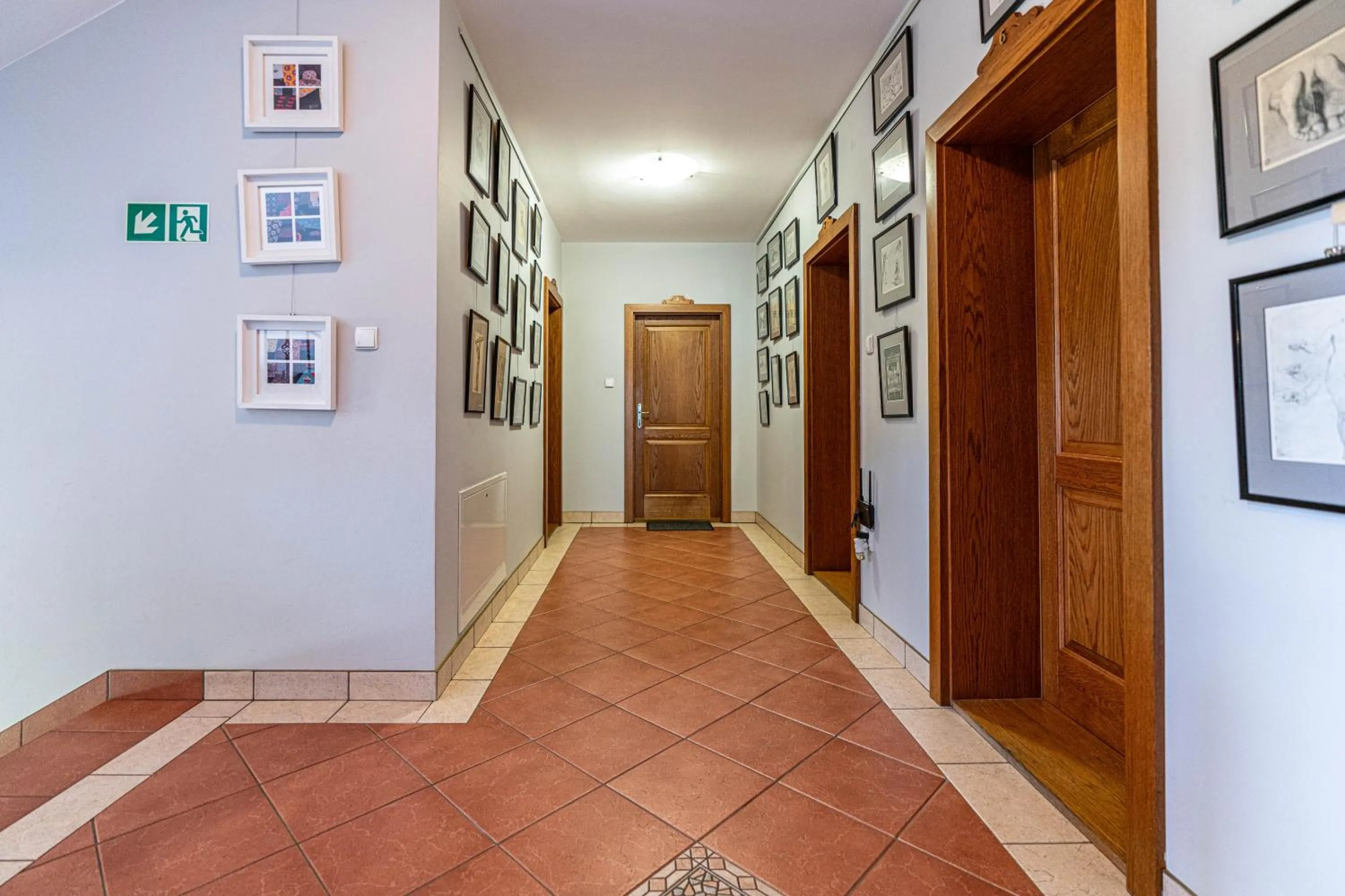 Property building in Willa Serafin-basen, sauny i jacuzzi w Willa Baciarka dodatkowo płatne