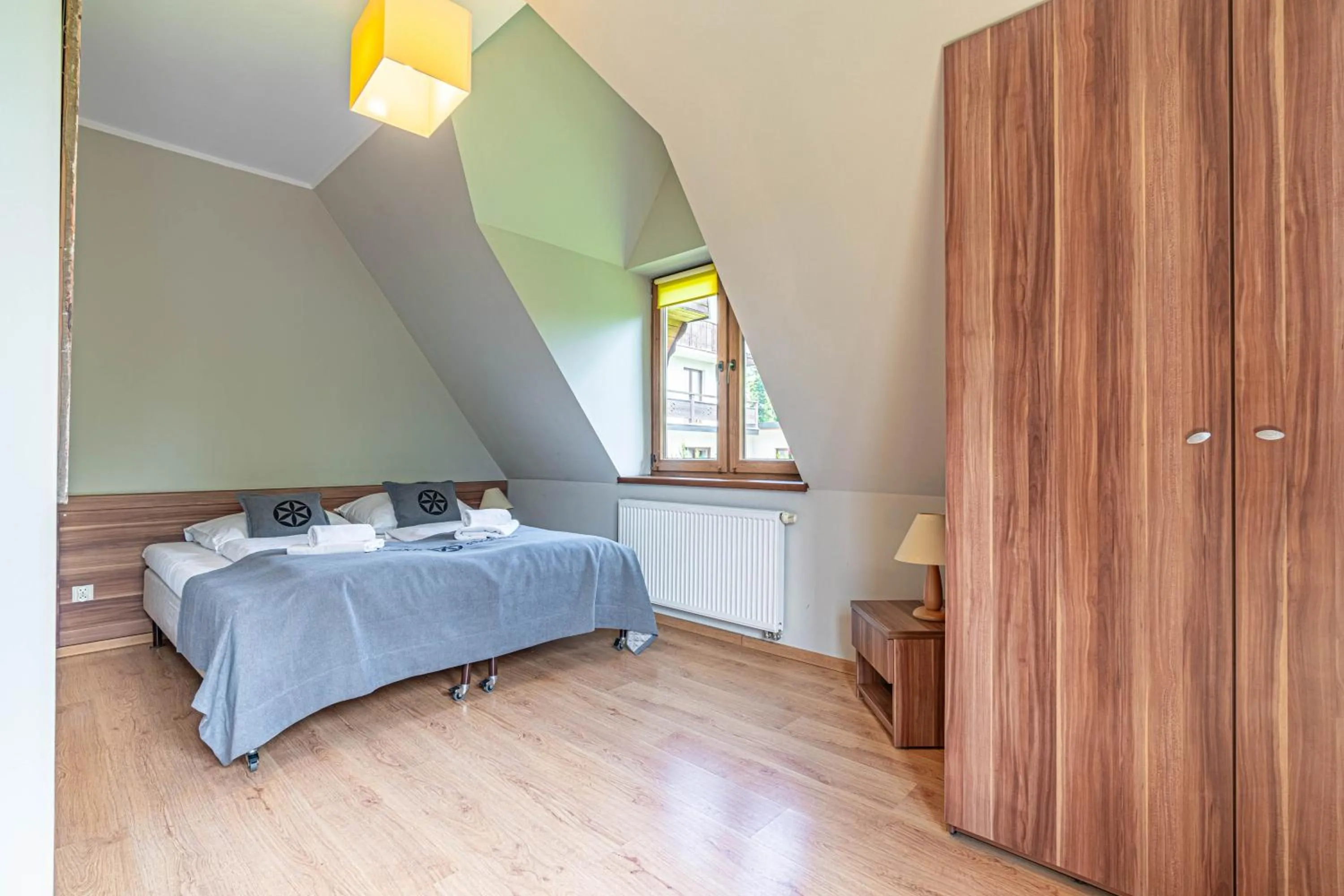 Bed in Willa Serafin-basen, sauny i jacuzzi w Willa Baciarka dodatkowo płatne