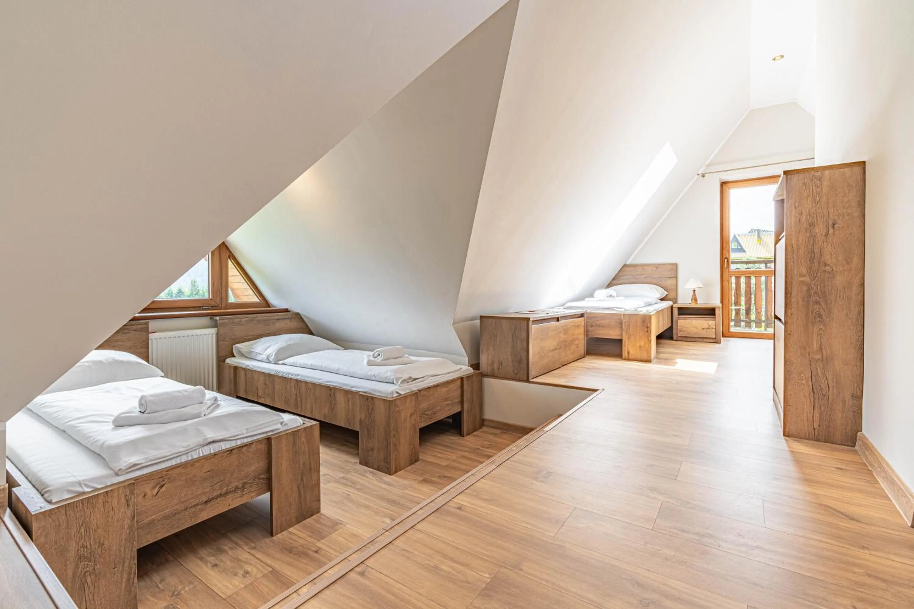 Bed in Willa Serafin-basen, sauny i jacuzzi w Willa Baciarka dodatkowo płatne