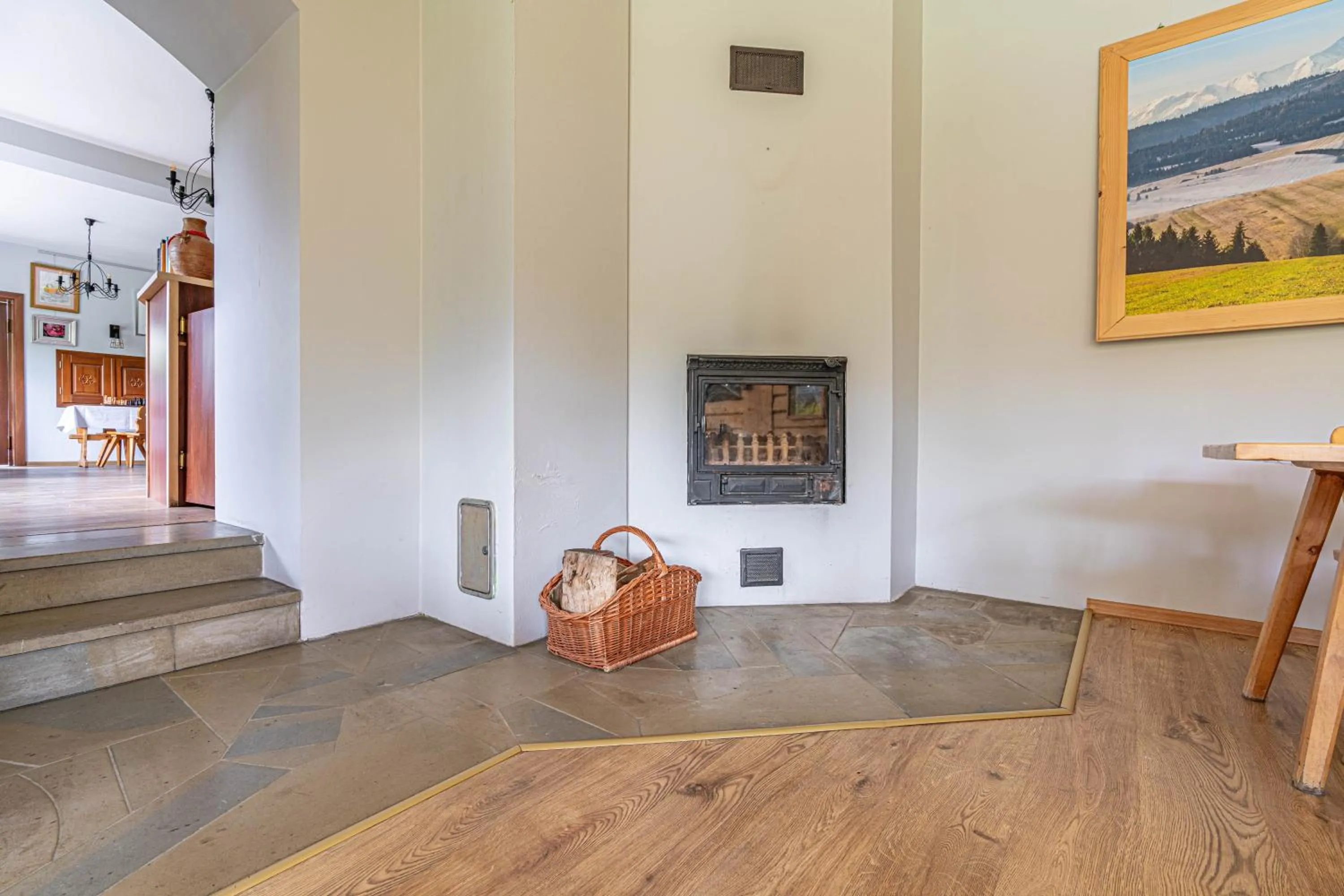 Communal lounge/ TV room in Willa Serafin-basen, sauny i jacuzzi w Willa Baciarka dodatkowo płatne