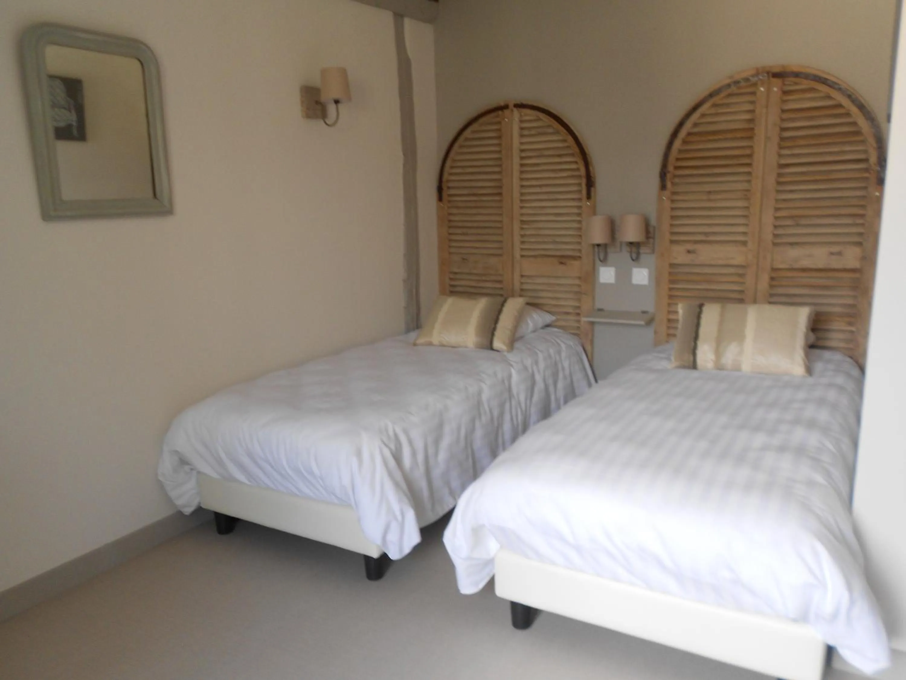 Bedroom, Bed in Les Tournelles - Chambres d'hôtes