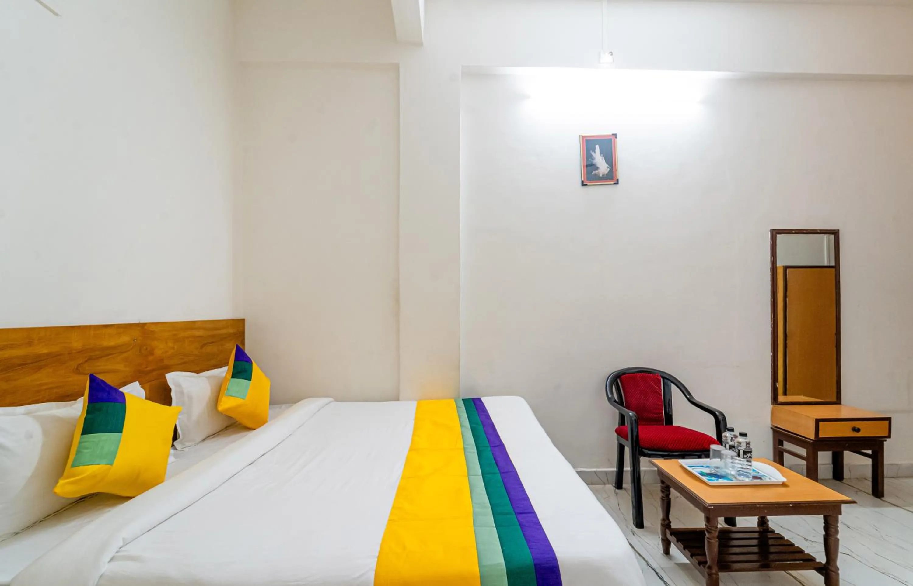 Bedroom, Bed in Itsy Hotels Mansi