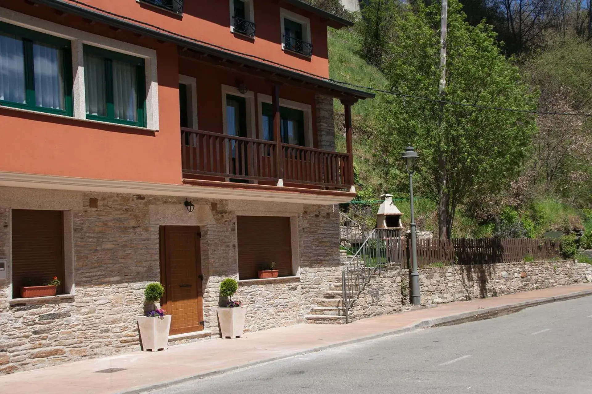 Twin Room with Bathroom in Hostal El Recanto Twin Room with Bathroom in Hostal El Recanto