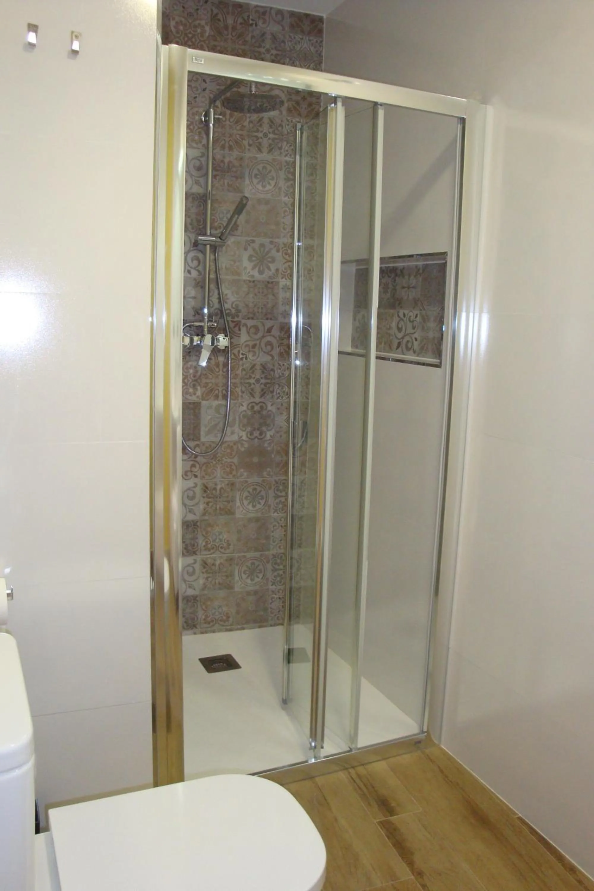 Twin Room with Private Bathroom - single occupancy in Hostal El Recanto