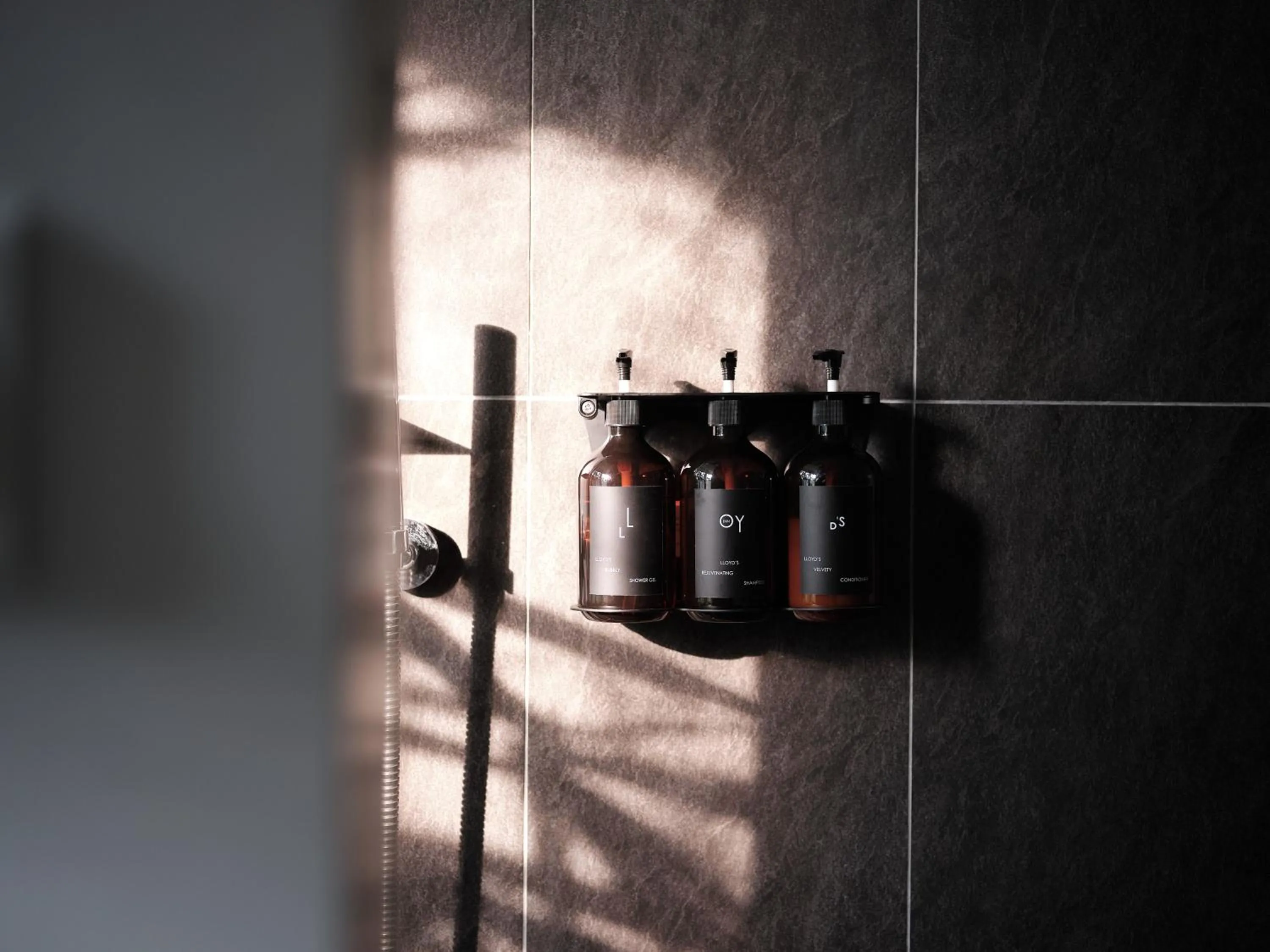 Bathroom in Lloyd's Inn Kuala Lumpur