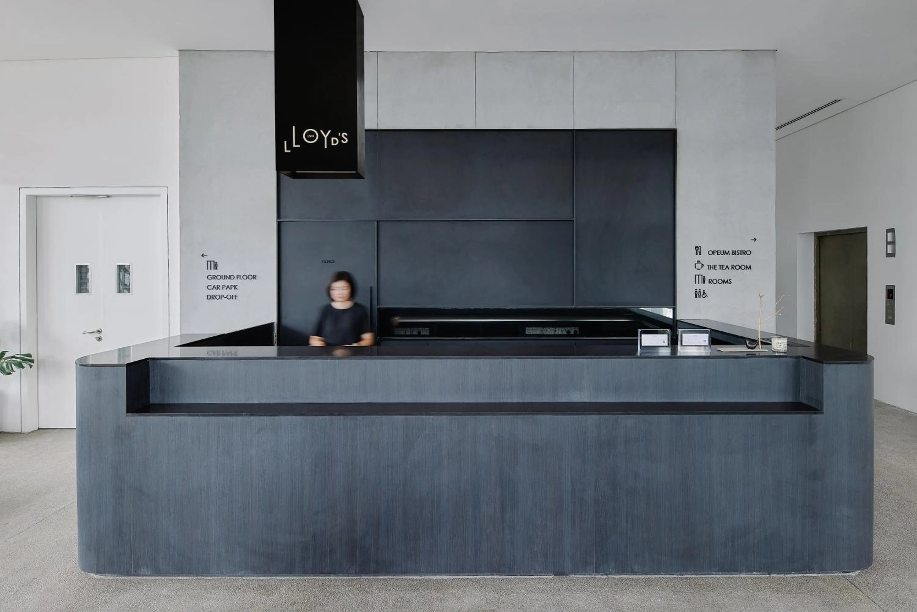 Lobby or reception in Lloyd's Inn Kuala Lumpur