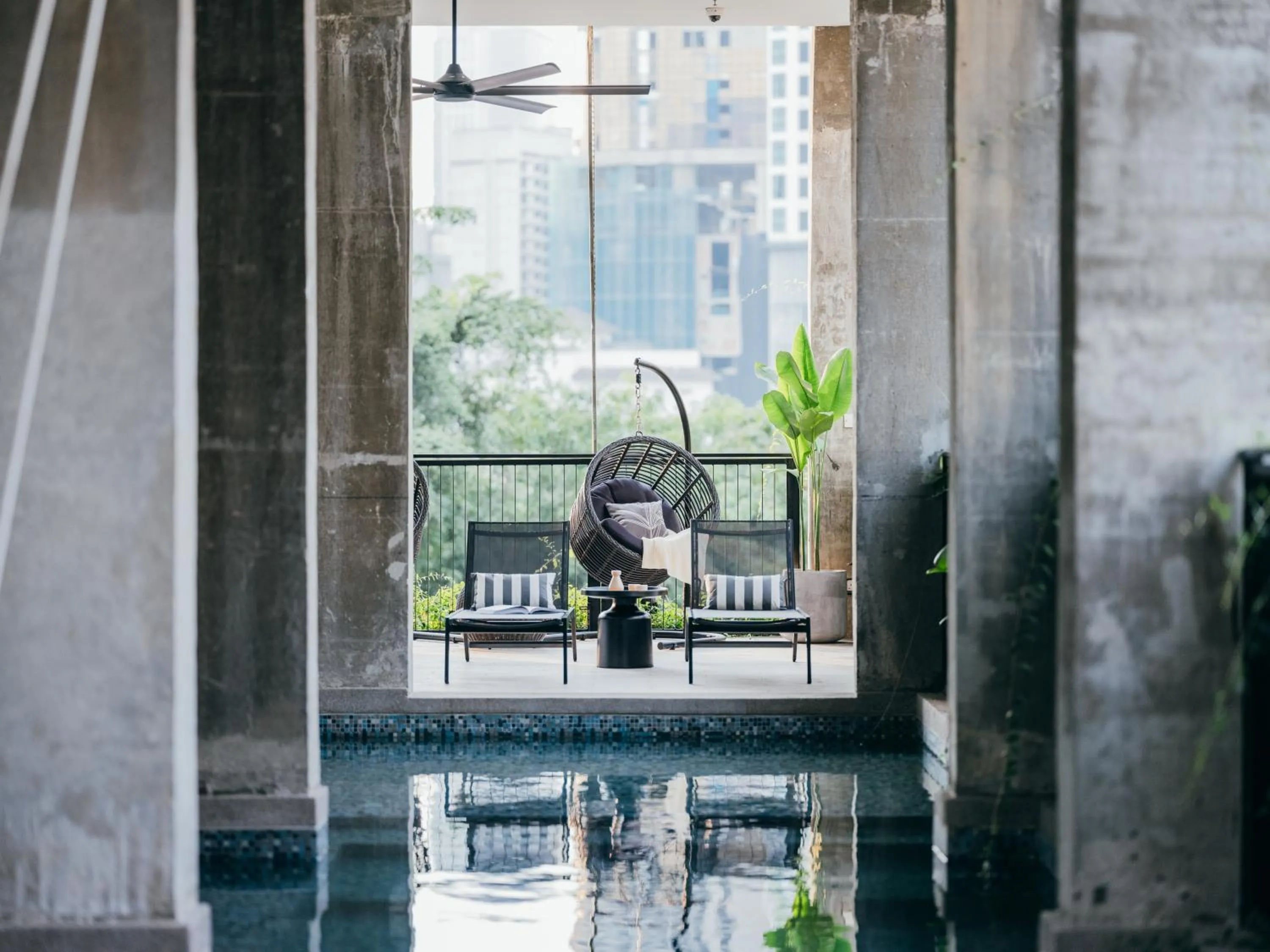 Swimming pool in Lloyd's Inn Kuala Lumpur