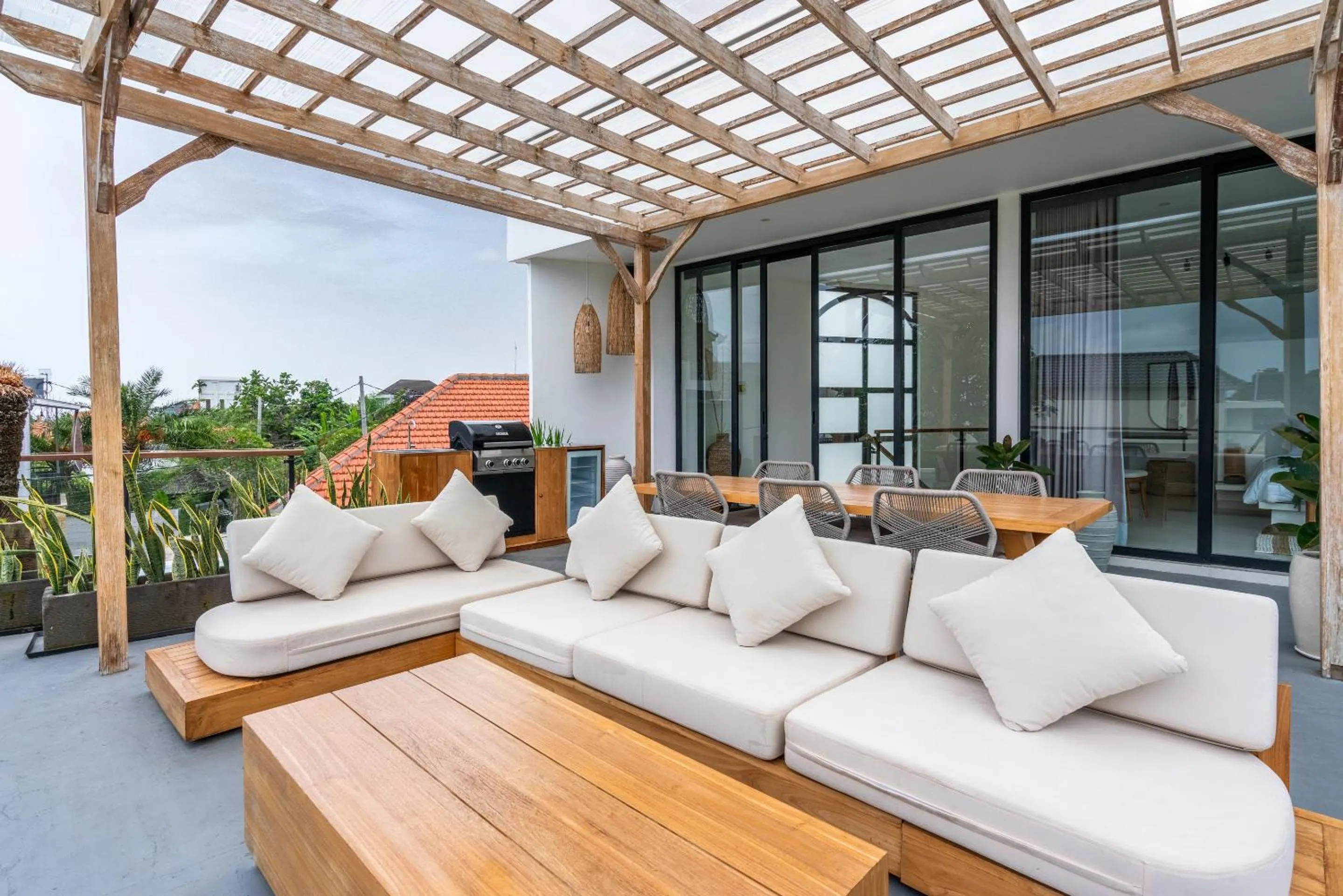 BBQ facilities in Villa Ozkar - Elegant 3-Bedroom Villa with Pool & Sunset Terrace