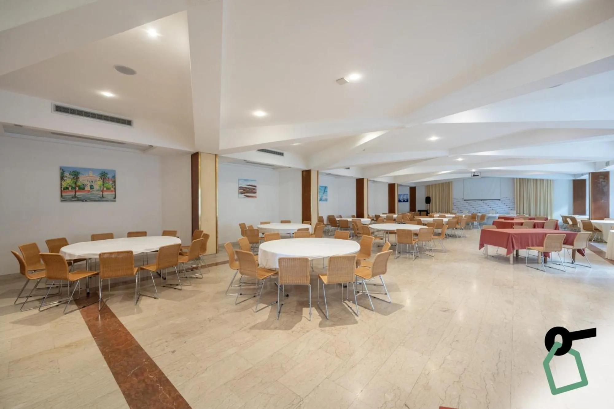 Banquet/Function facilities in HOTIDAY Leuca Lungomare