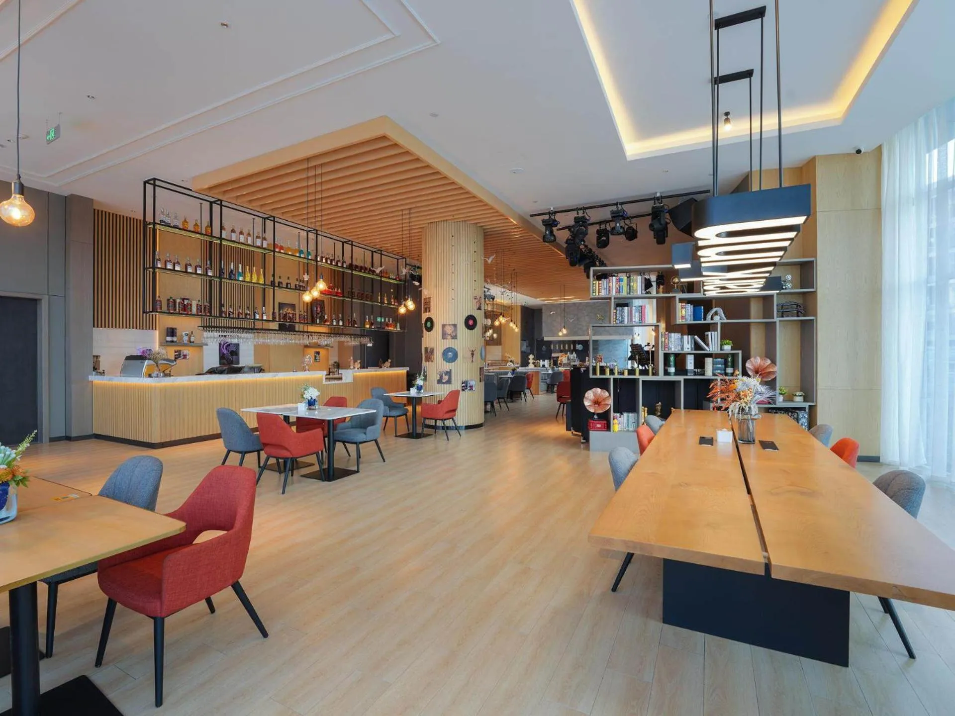 Restaurant/places to eat in Park Inn by Radission Tianjin Binhai International Airport