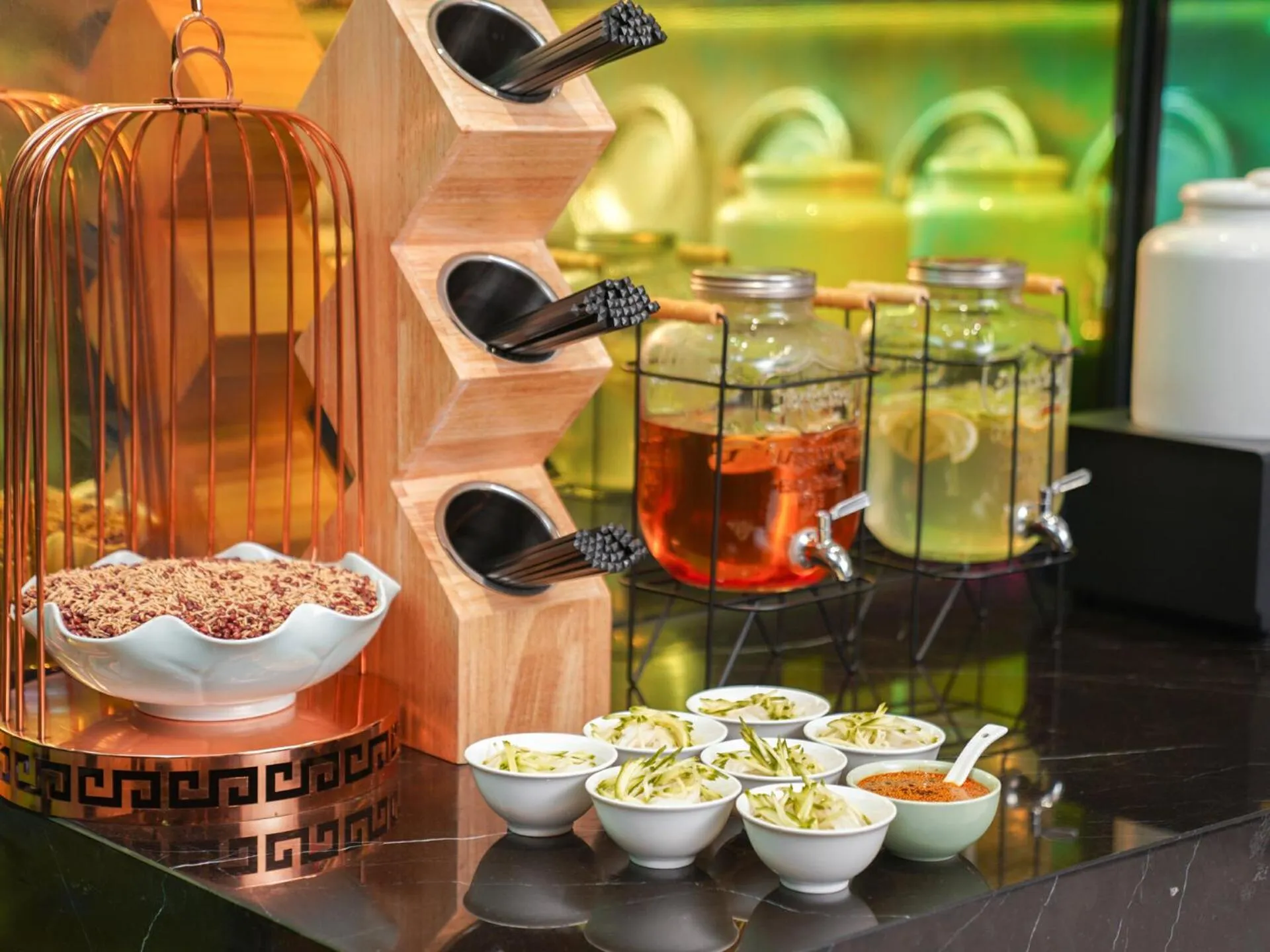 Park Inn by Radisson Hanzhong Central Square & High speed rail station