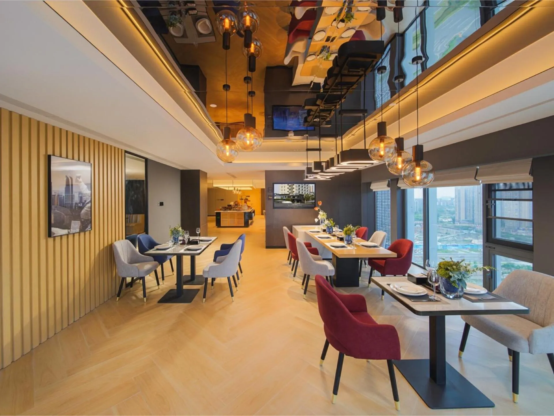 Park Inn by Radisson Chengdu FengHuang Mountain Sports Park