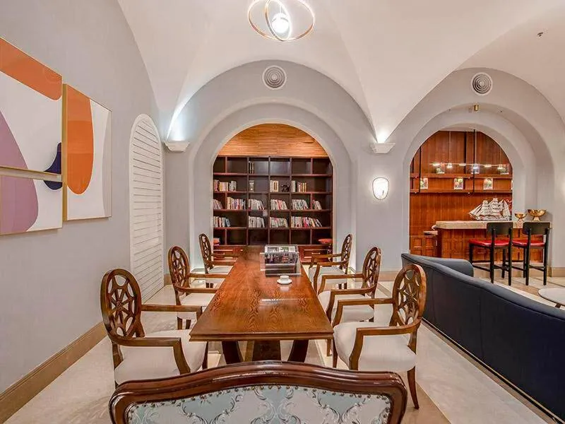 Park Inn by Radisson Beihai Silver Beach Wanda Plaza