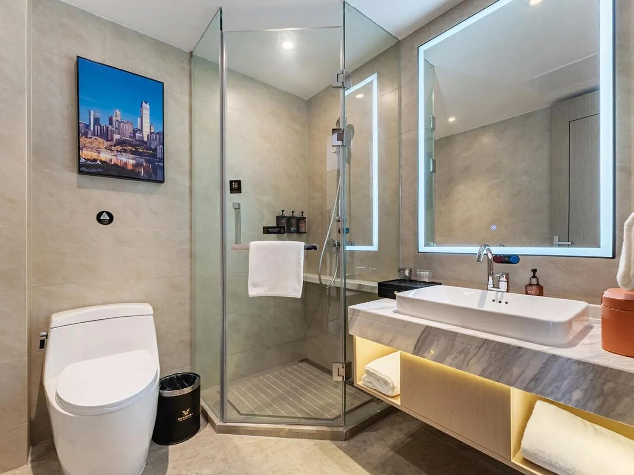 Vienna International Hotel Chongqing Jiangbeizui Financial Center