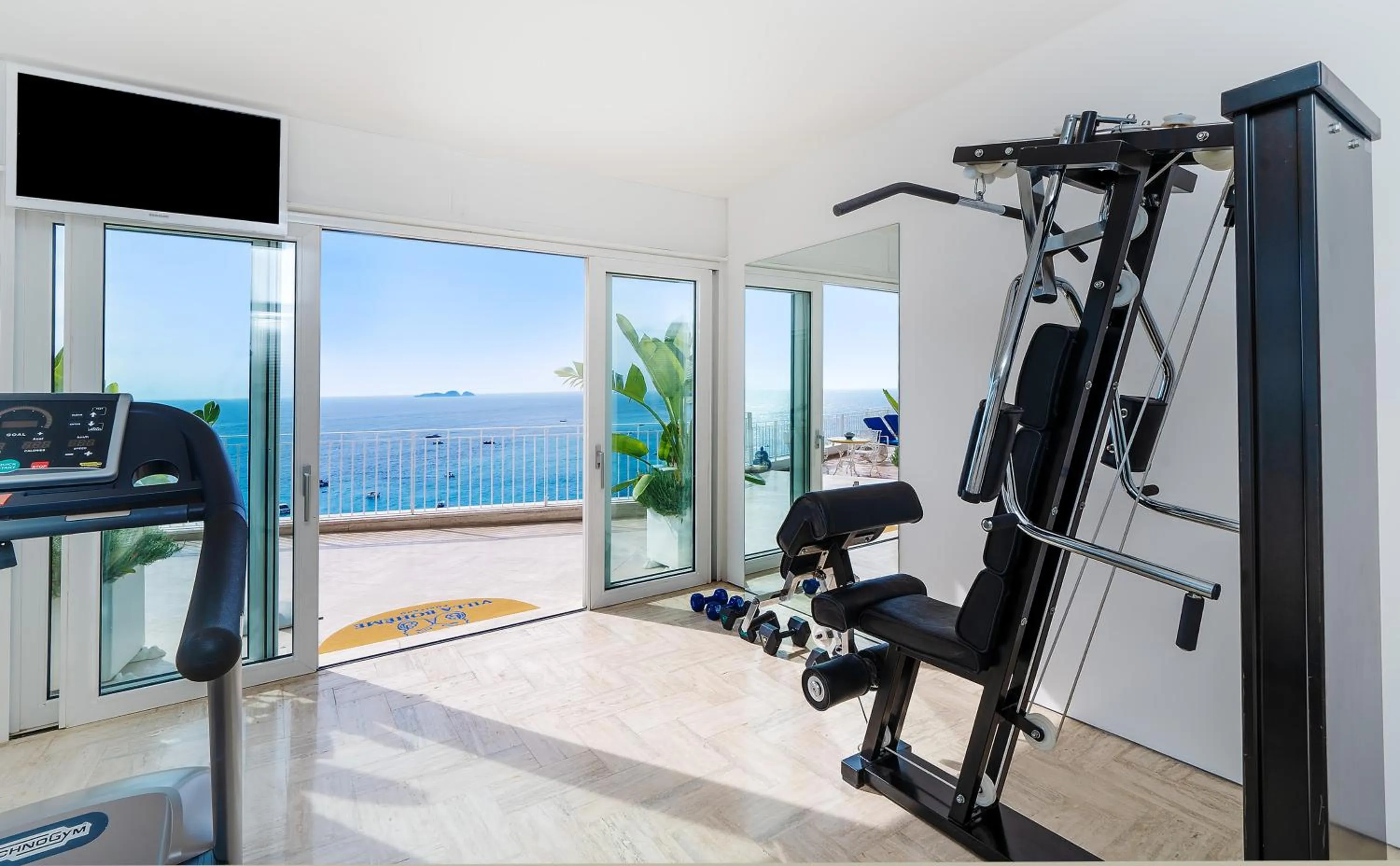 Fitness centre/facilities in Villa Boheme Exclusive Luxury Suites