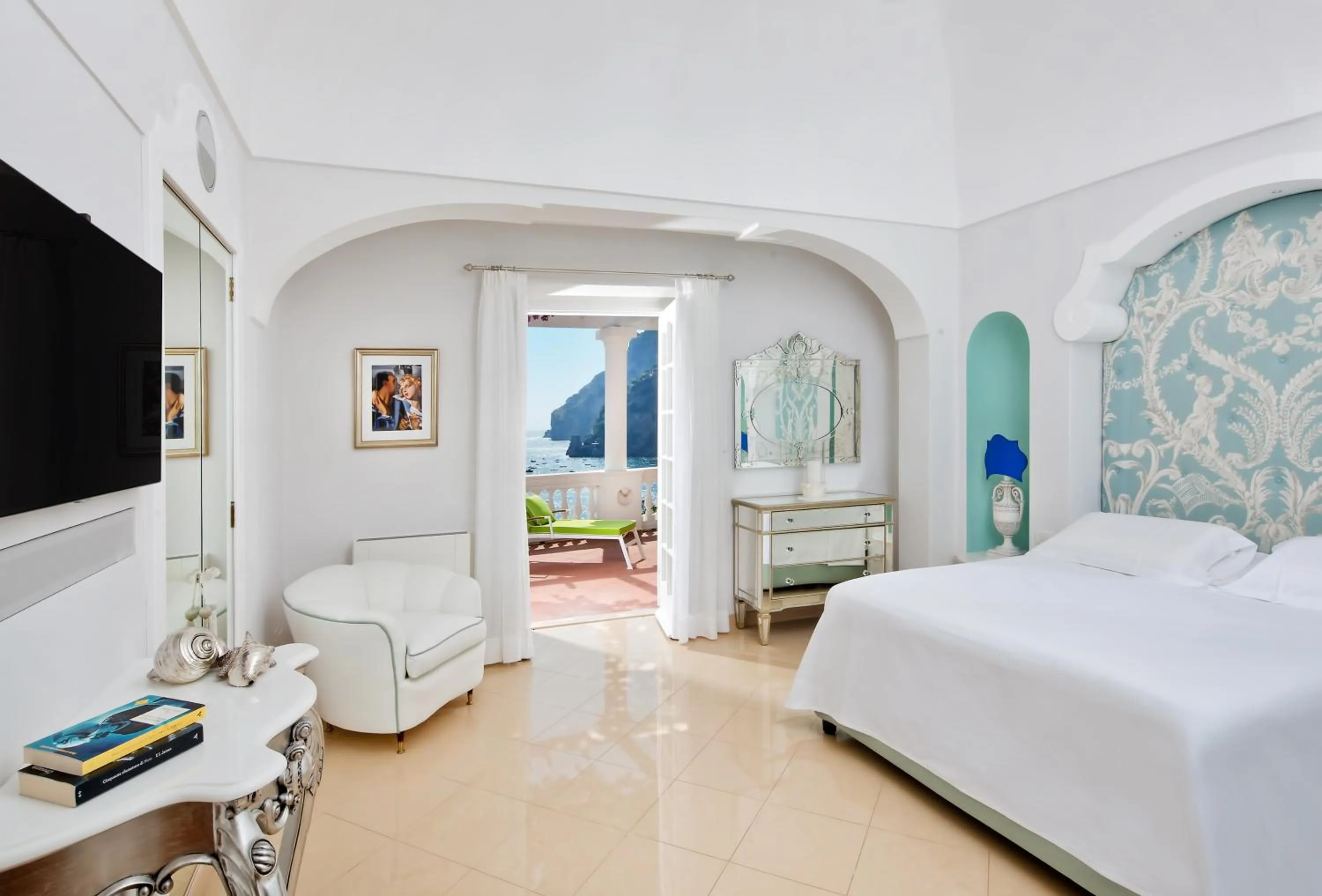 Bedroom, Bed in Villa Boheme Exclusive Luxury Suites