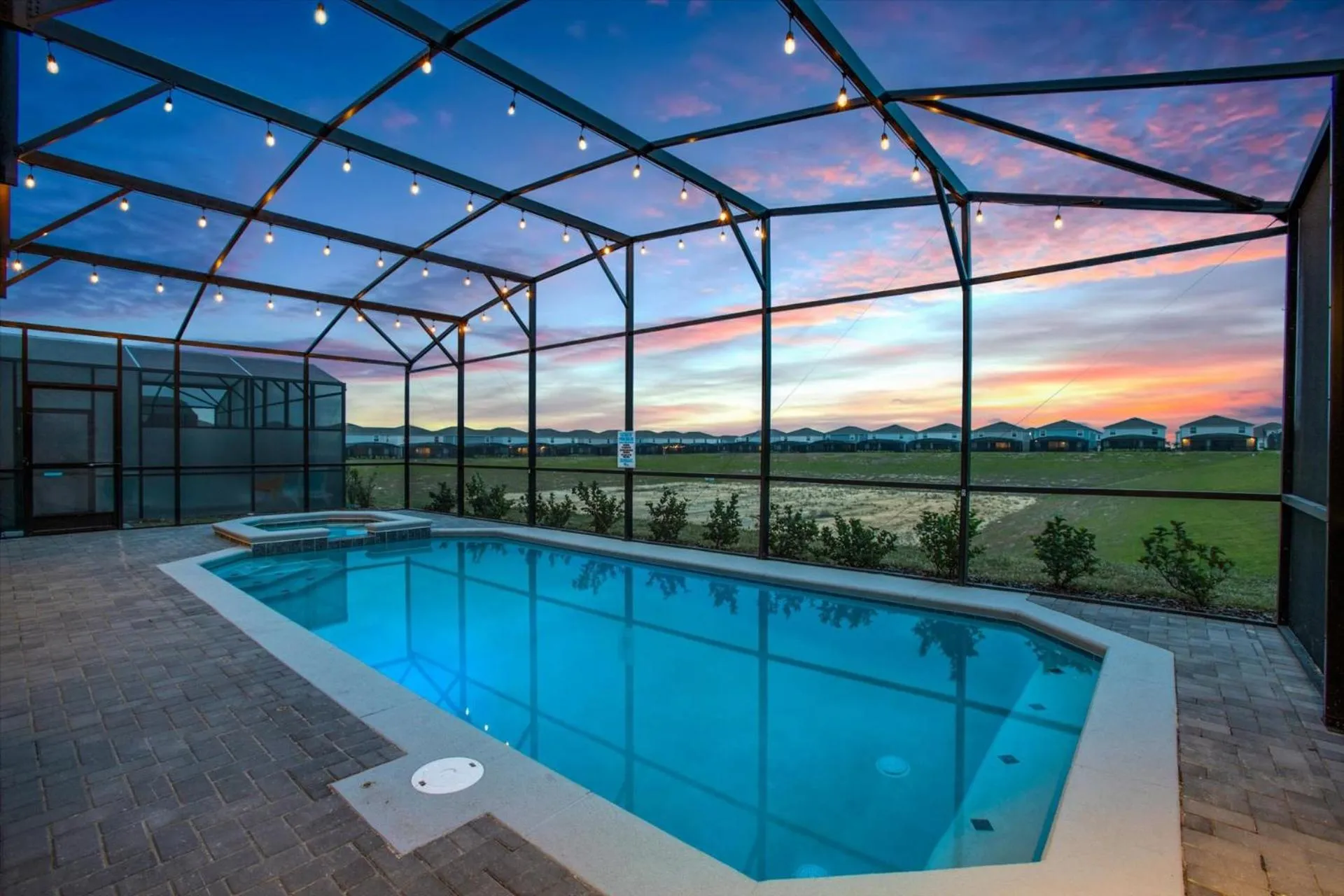 Swimming pool in 3074 Mahalo