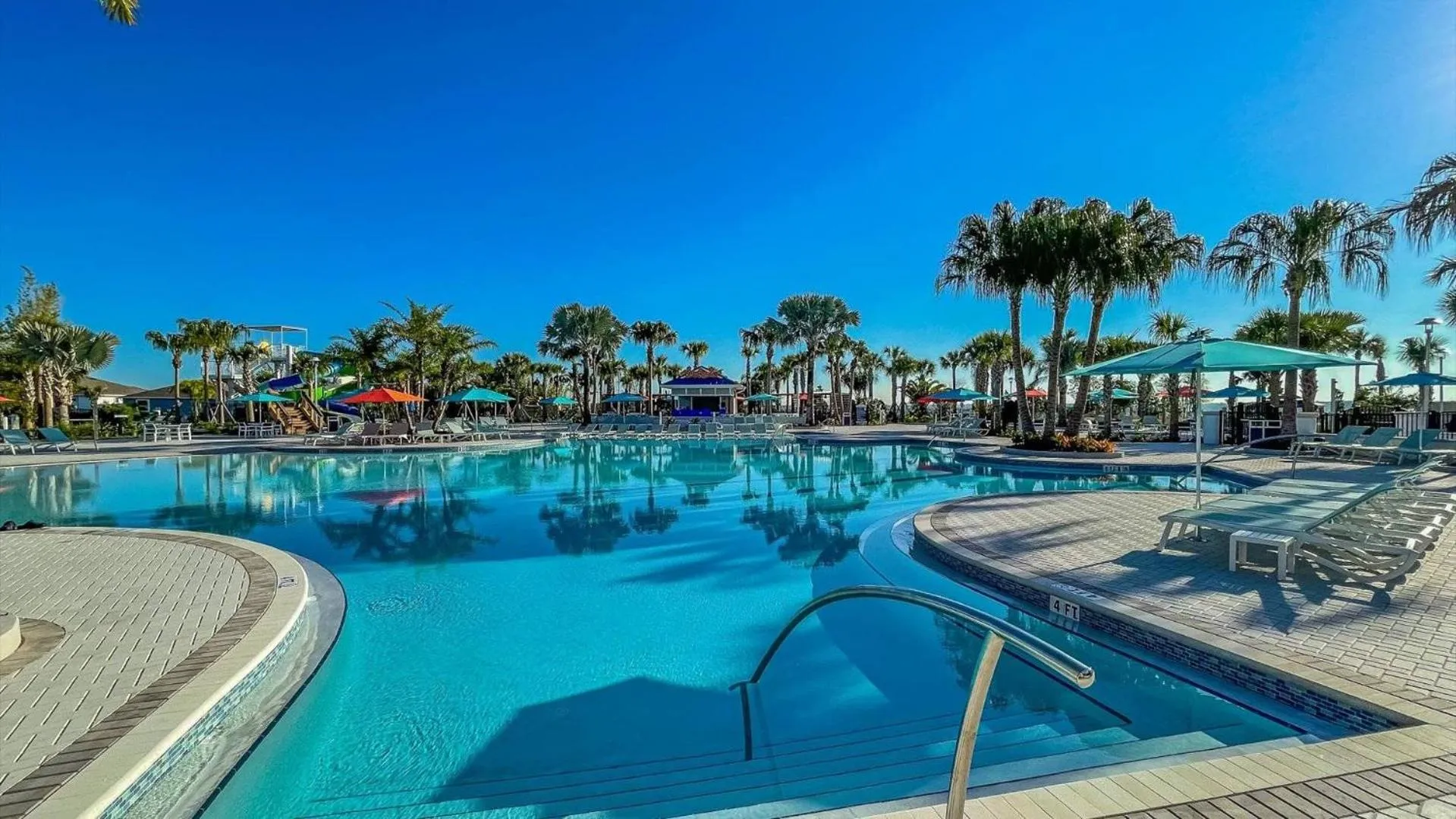 Swimming pool in 3074 Mahalo
