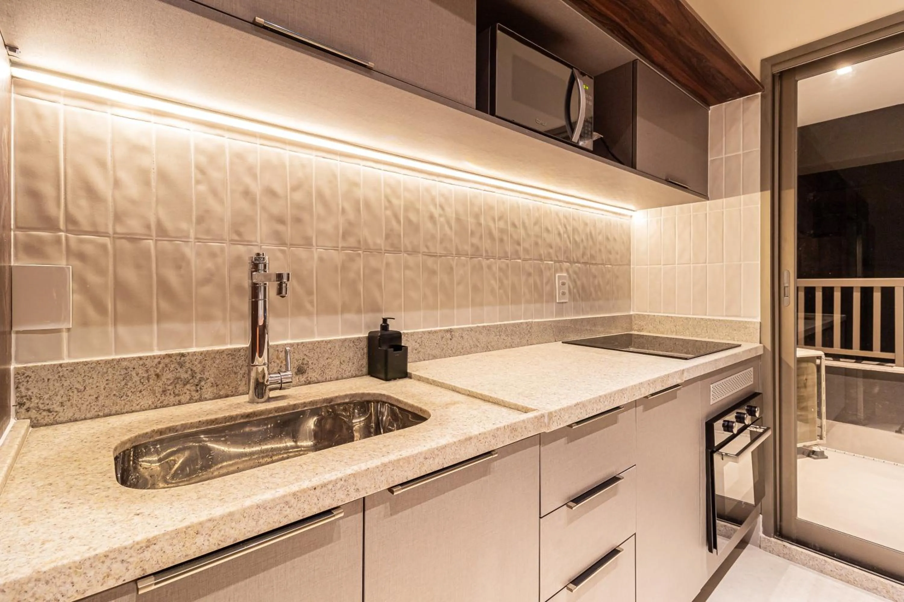 Balcony/Terrace in Iconyc House of Charlie