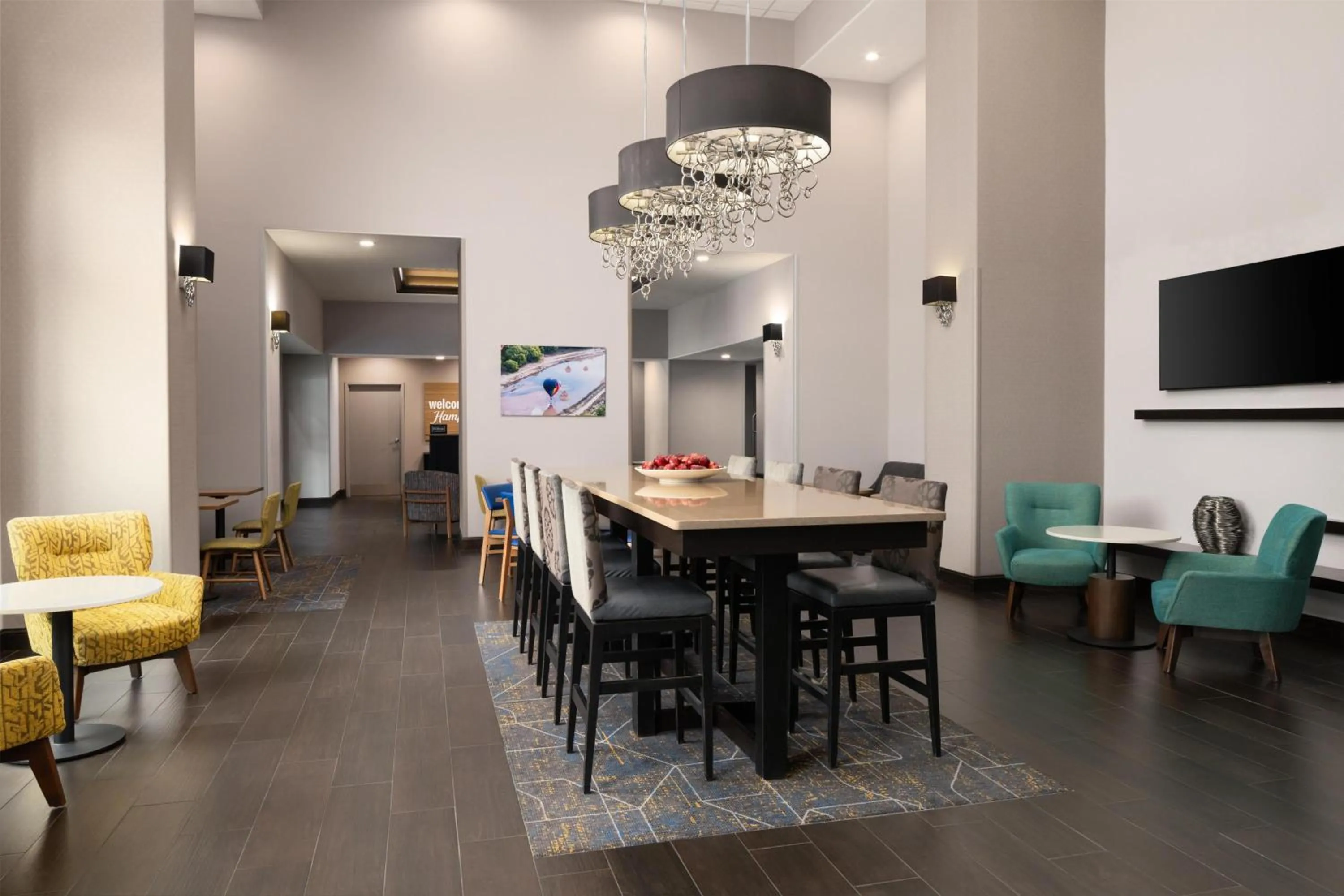 Breakfast in Hampton Inn & Suites Albuquerque North/I-25