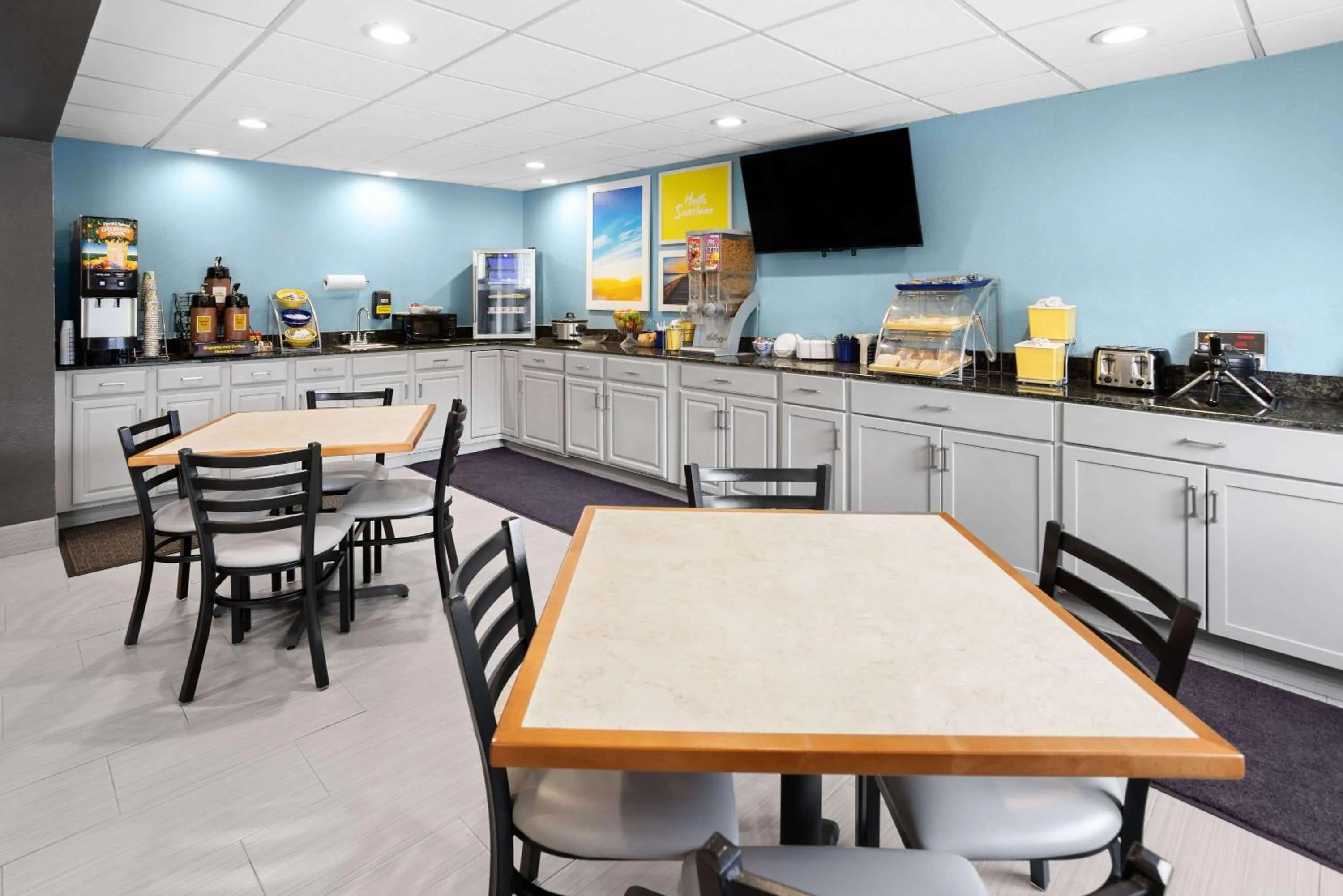 Breakfast in Days Inn by Wyndham Hornell NY