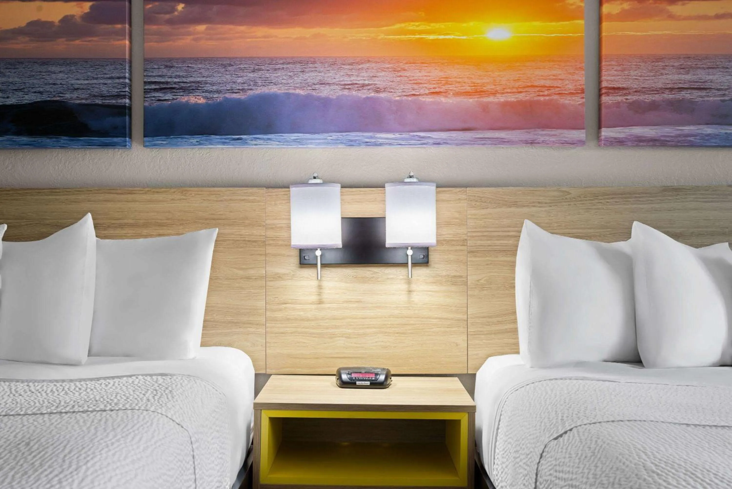 Photo of the whole room, Bed in Days Inn by Wyndham Hornell NY