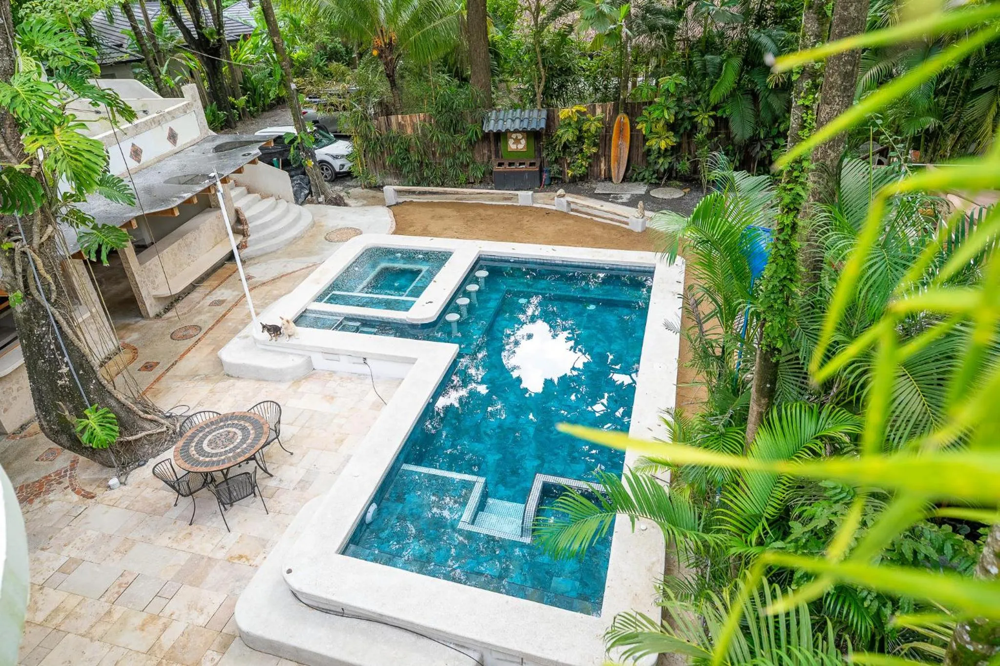 Garden in Dreamcatcher Hotel - Live the Dream of Santa Teresa