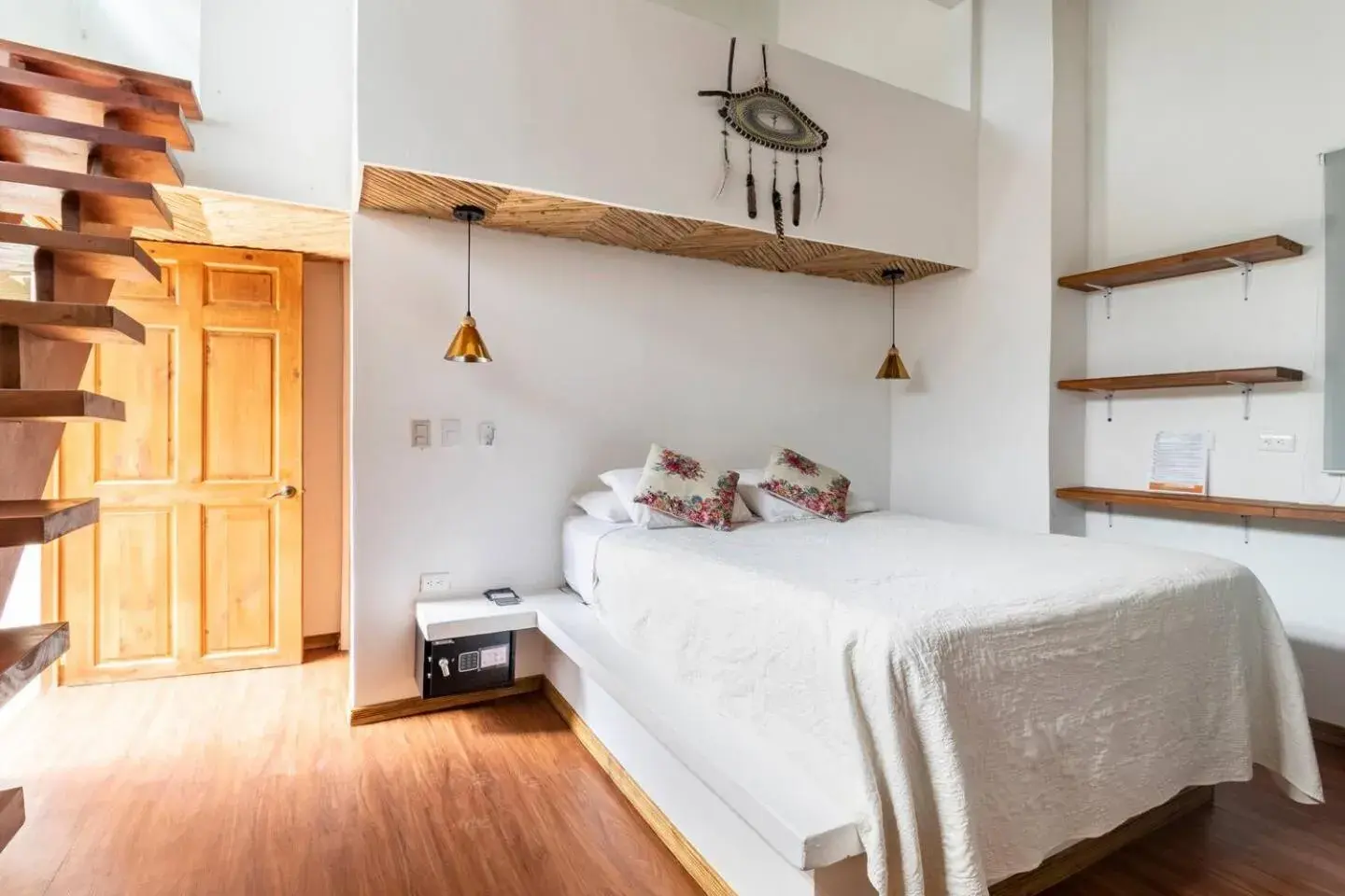 Basic Triple Room in Dreamcatcher Hotel - Live the Dream of Santa Teresa Basic Triple Room in Dreamcatcher Hotel - Live the Dream of Santa Teresa
