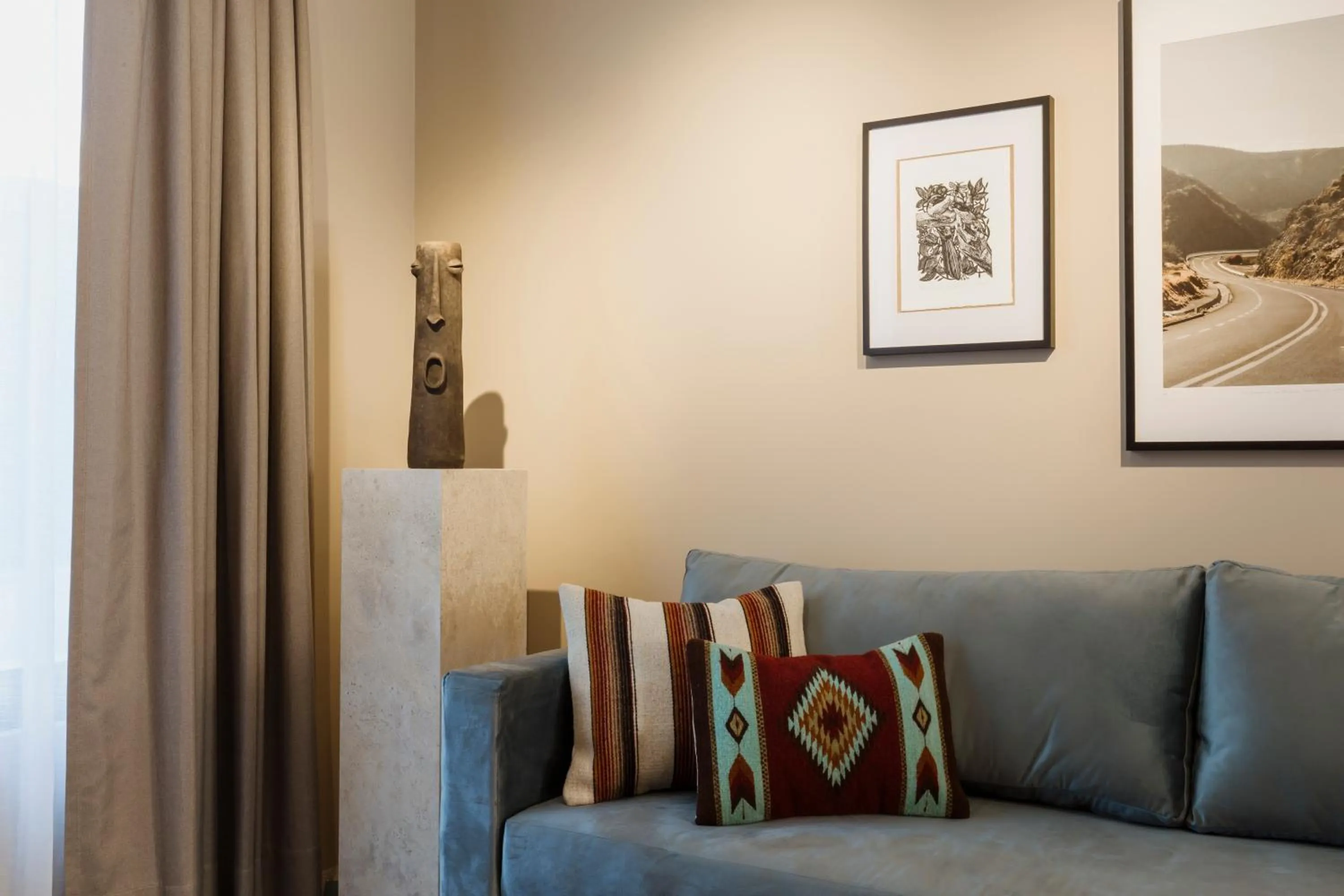 Living room in Macondo Arte Oaxaca