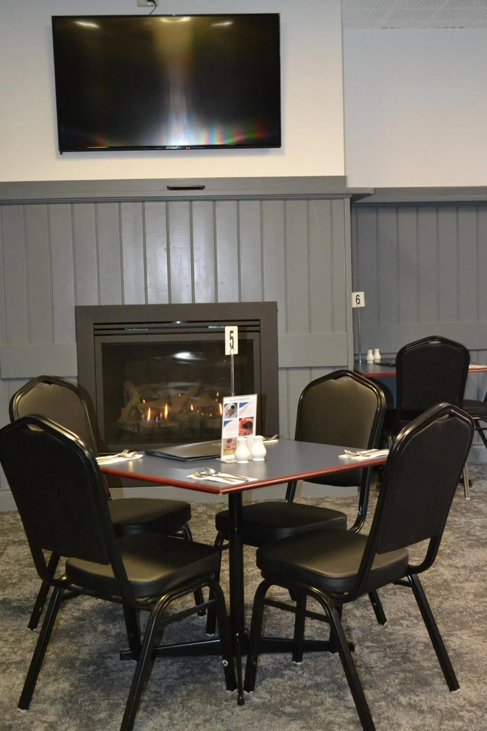 Dining area in Colac Central Motel