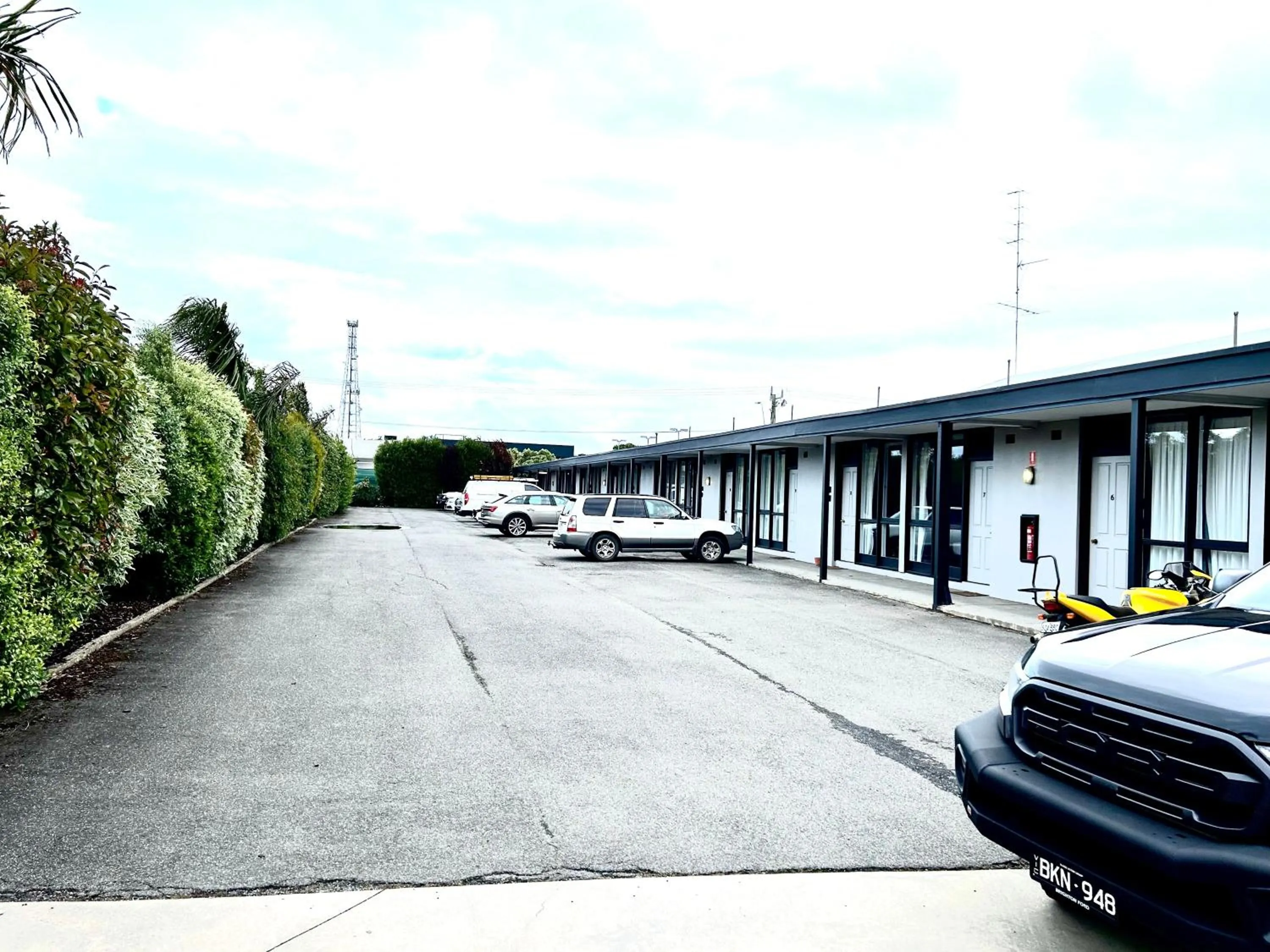 Parking in Colac Central Motel