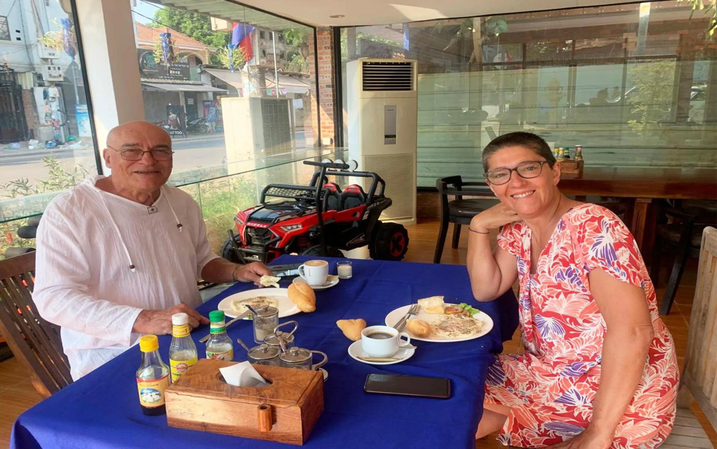 Breakfast in Blossoming Romduol Boutique