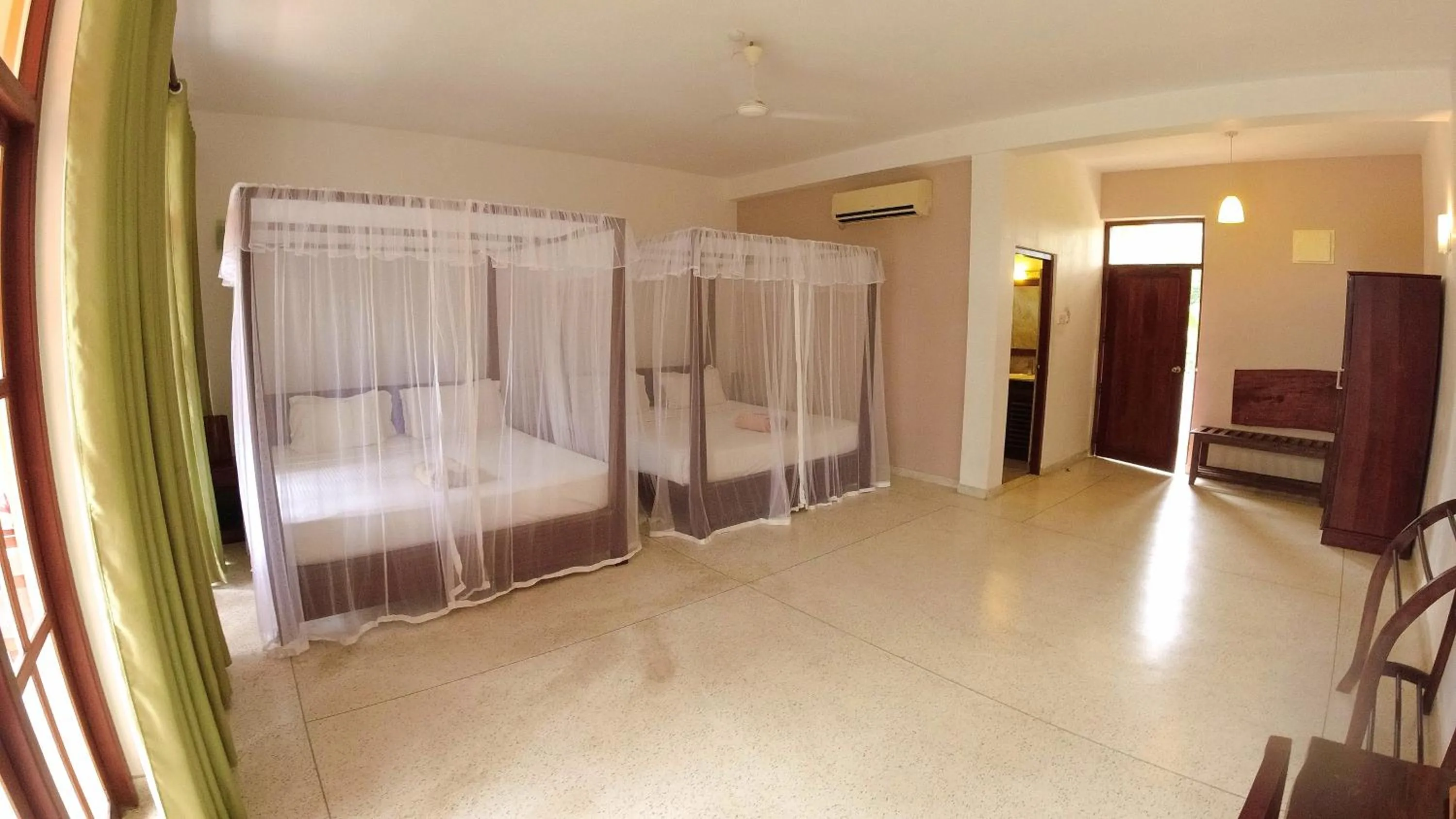 Bedroom, Bed in Esprit d'Ici Hotel