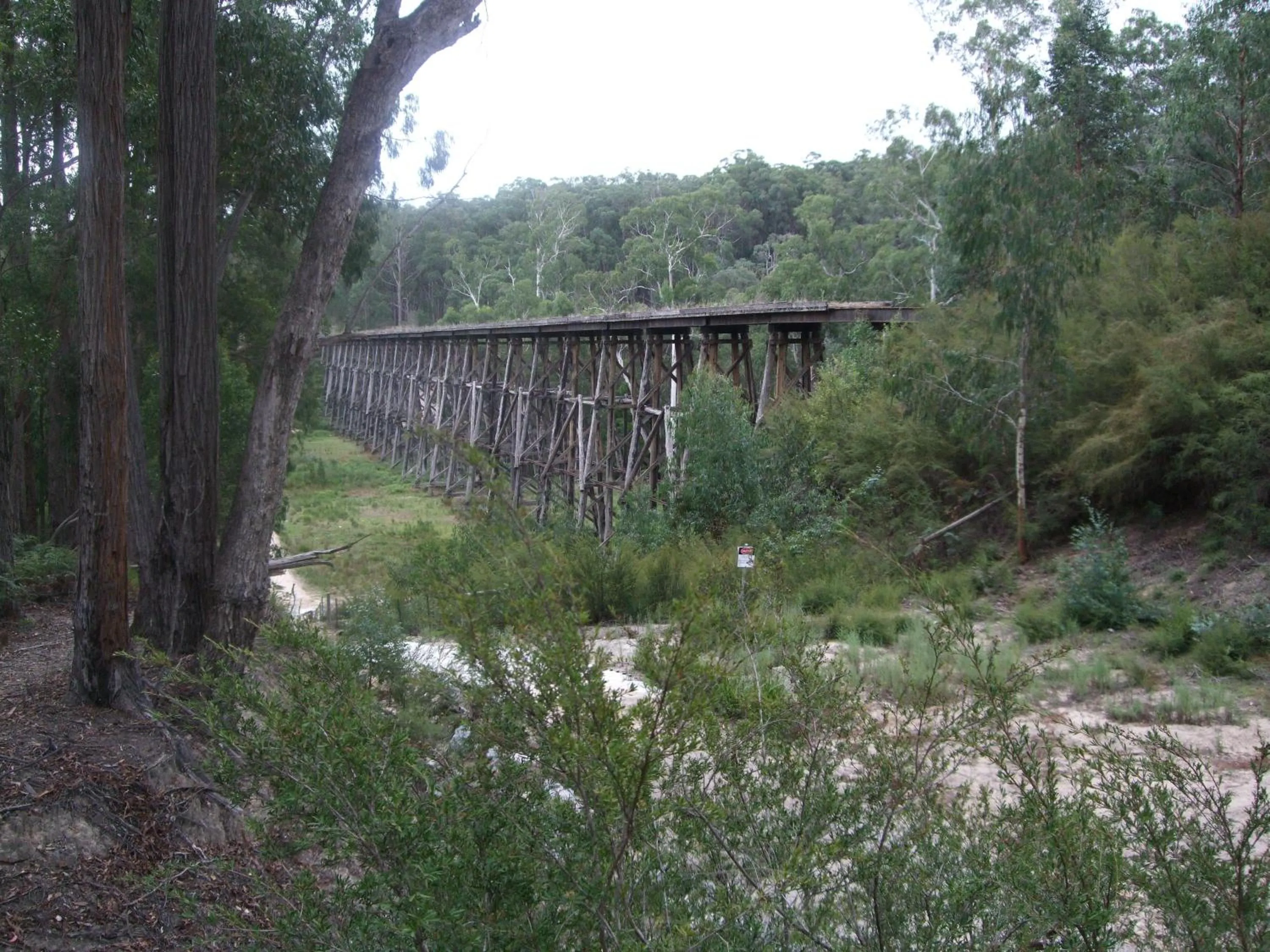 Nearby landmark in Waverley House Cottages