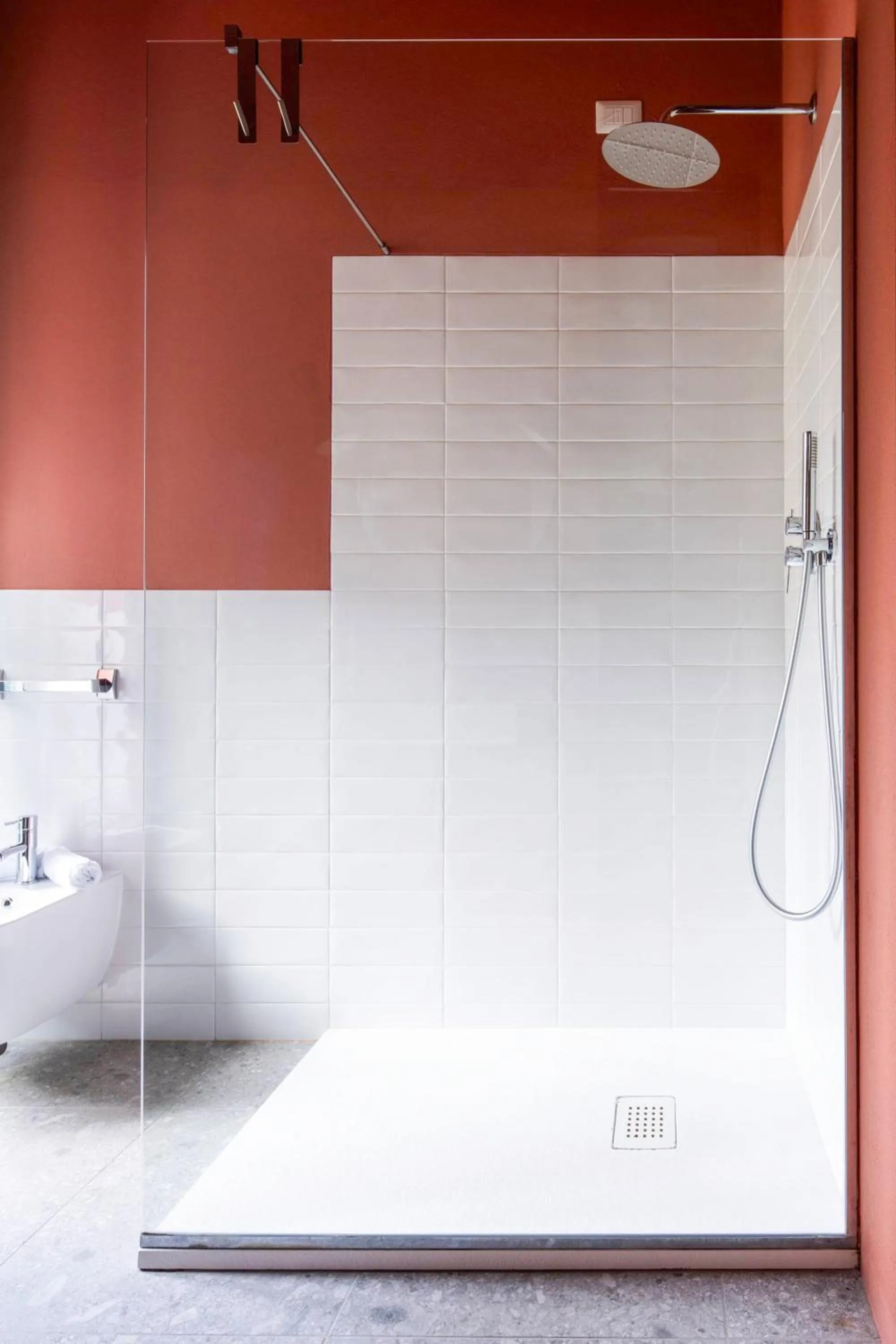 Shower in Domus Plinii 1792 Suites