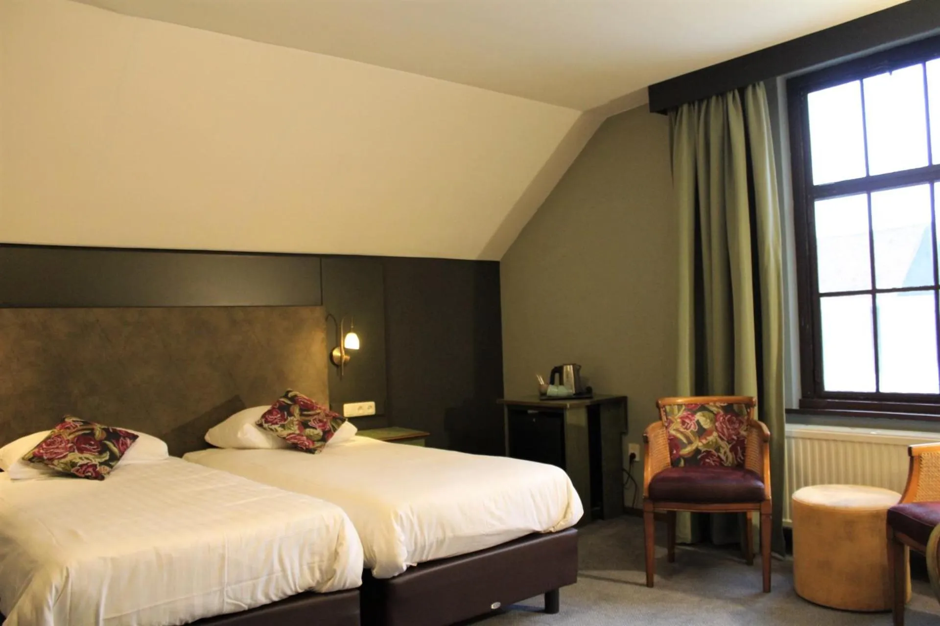 Bed in Hotel Restaurant De Roosterhoeve