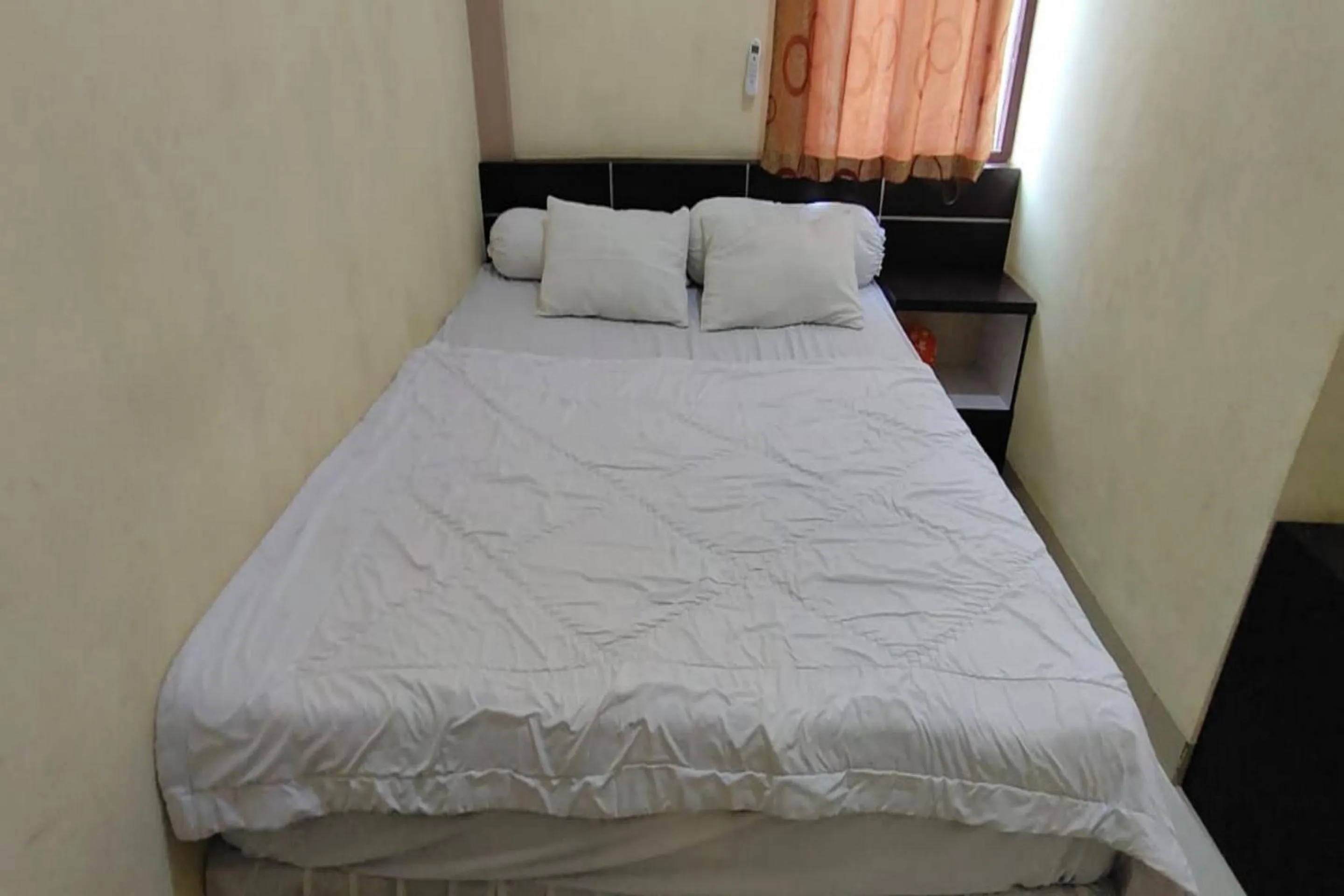 Bedroom, Bed in OYO 93479 Hotel Jaguar Sentani