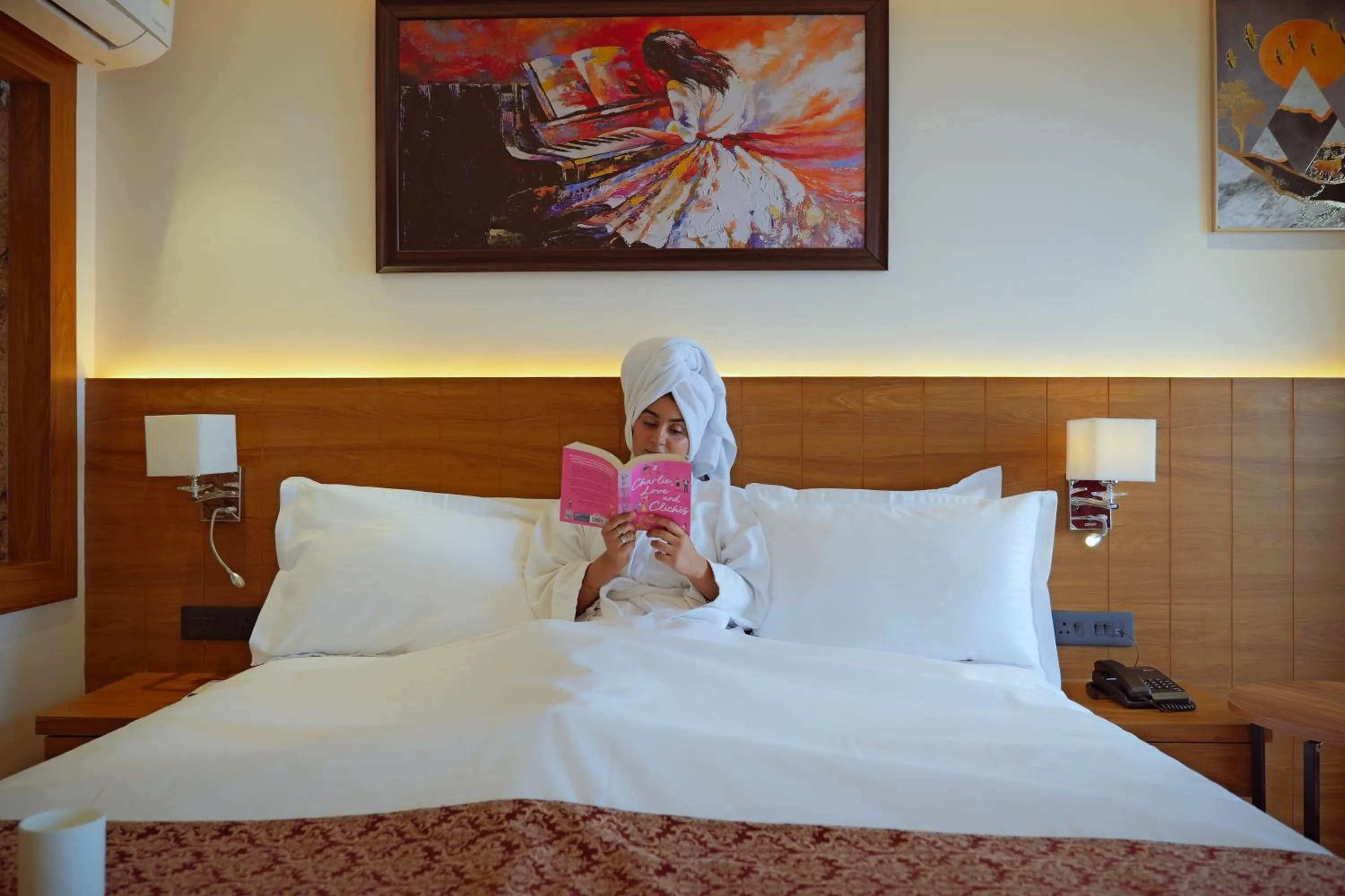 Bedroom, Bed in The Novello By Hotel Evergreen- Mussoorie