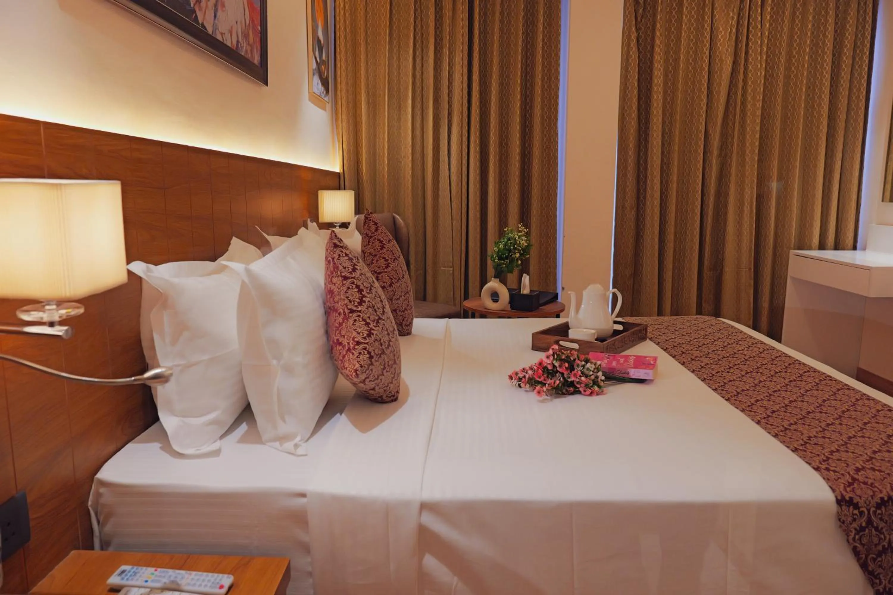 Bedroom, Bed in The Novello By Hotel Evergreen- Mussoorie