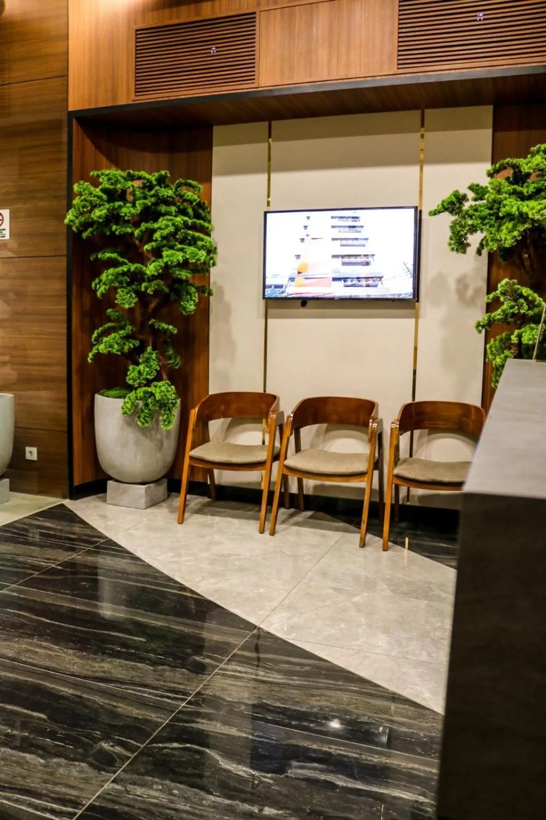 TV and multimedia in Grand Ametis Hotel Jakarta